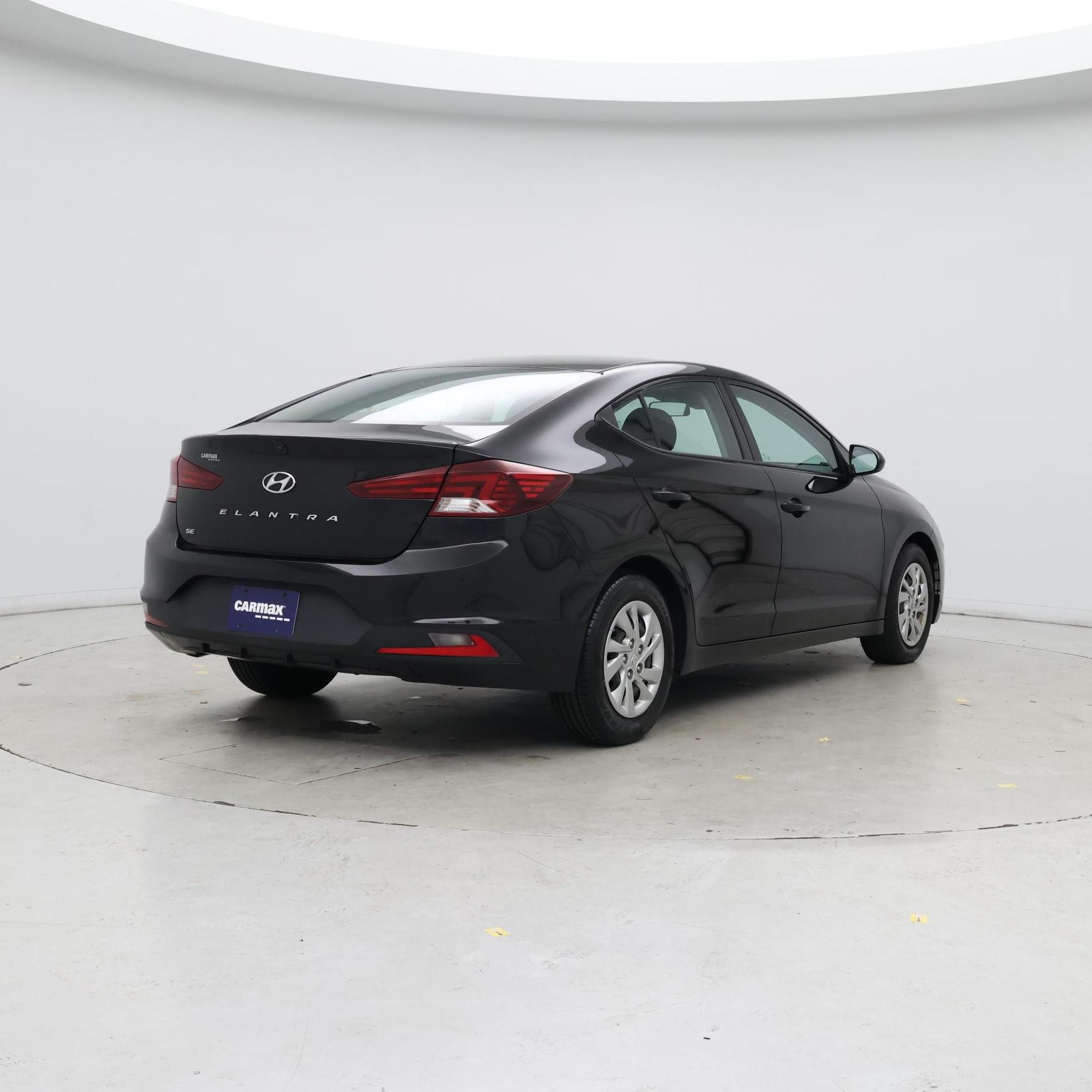 Thumbnail: 2020 Hyundai Elantra - 8