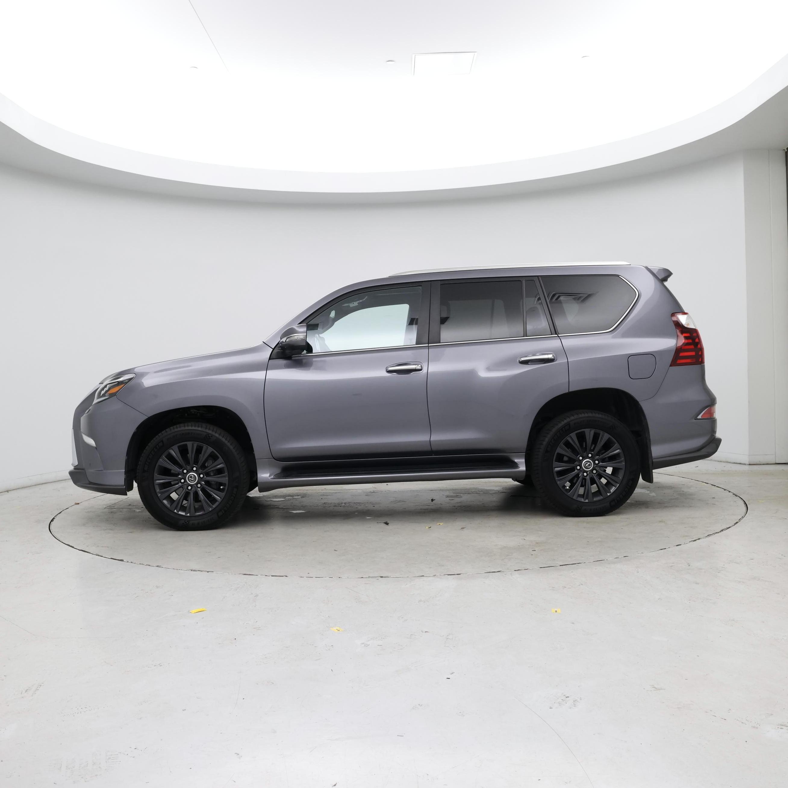 Thumbnail: 2022 Lexus GX - 3