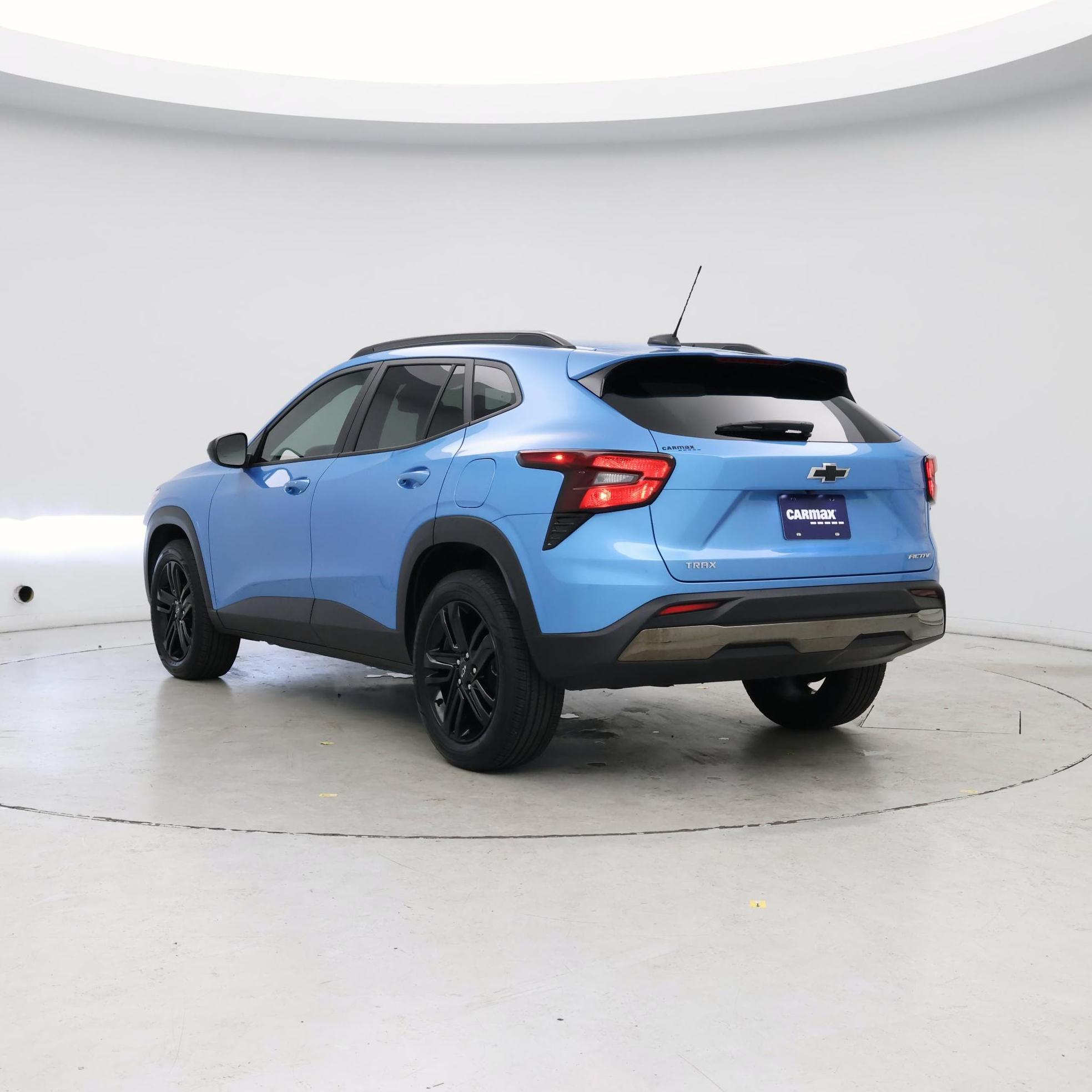 Thumbnail: 2025 Chevrolet Trax - 2