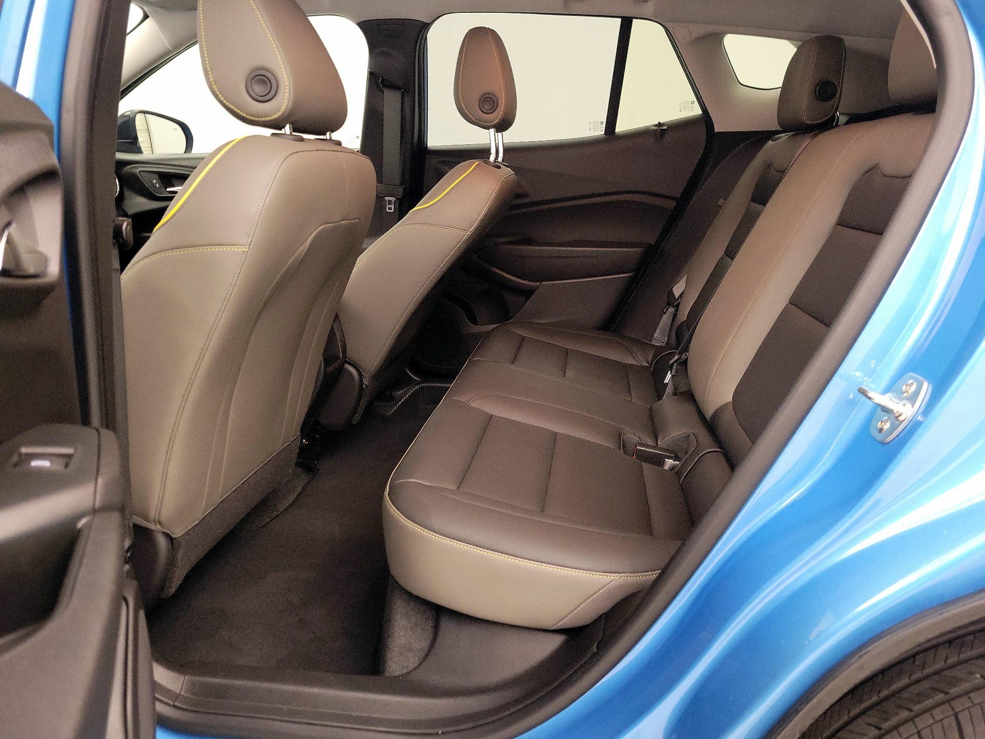 Thumbnail: 2025 Chevrolet Trax - 19