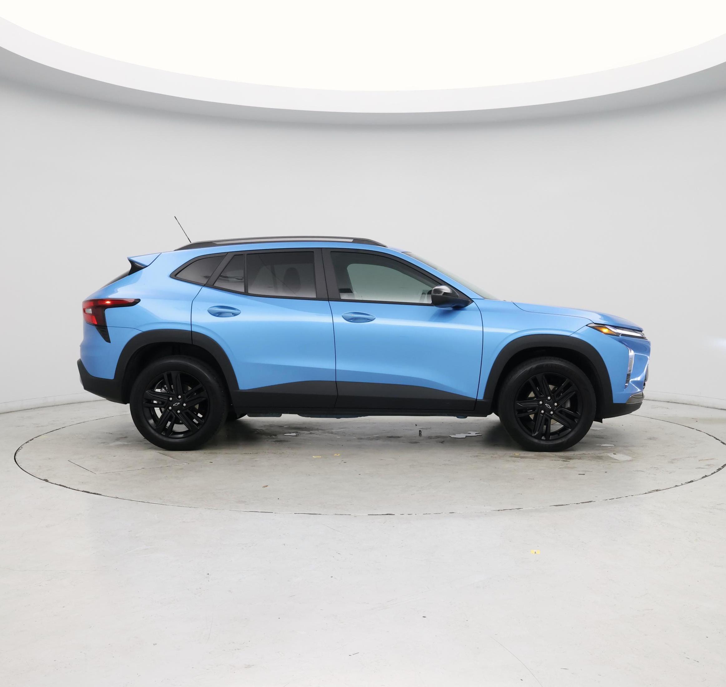 Thumbnail: 2025 Chevrolet Trax - 7