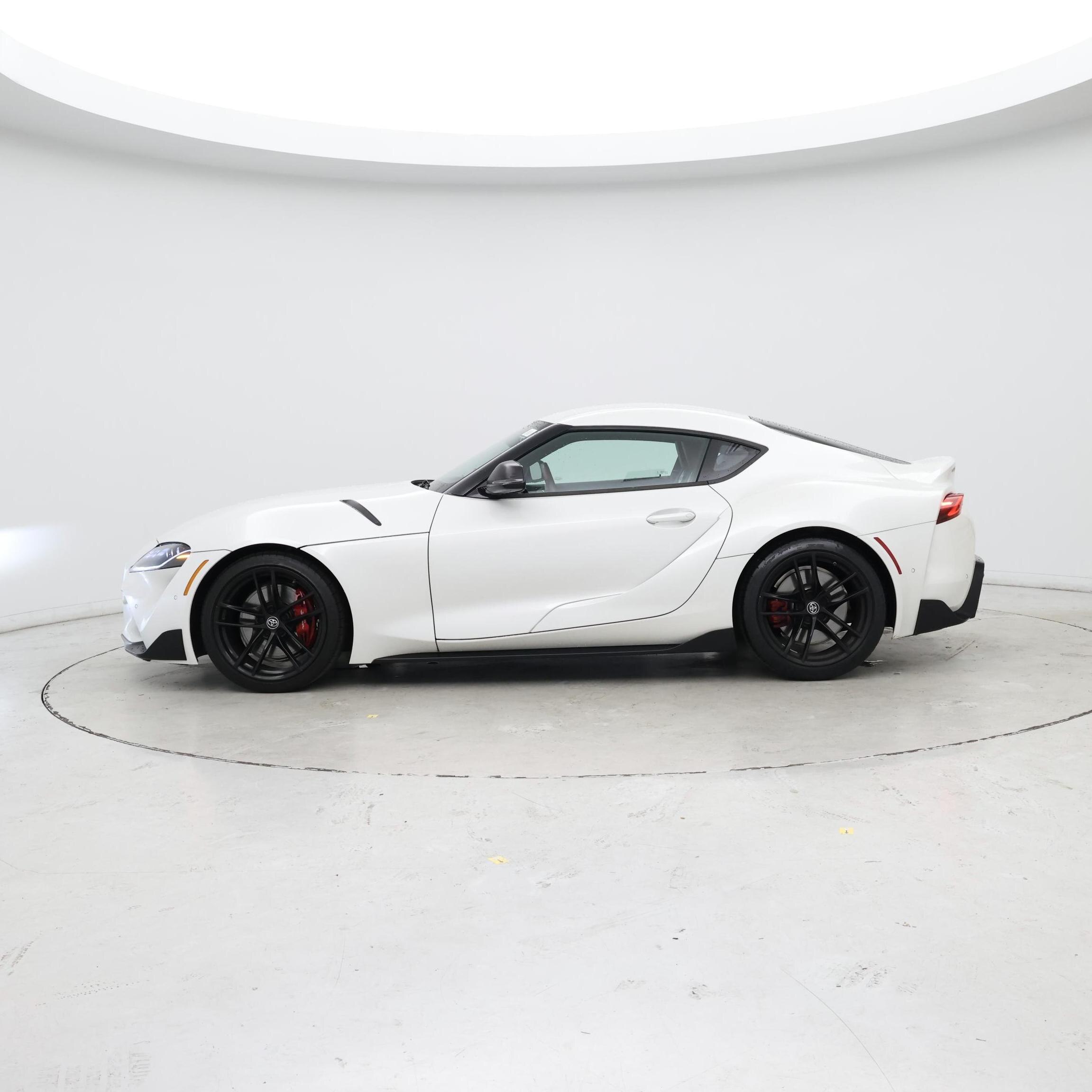 Thumbnail: 2022 Toyota Supra - 3