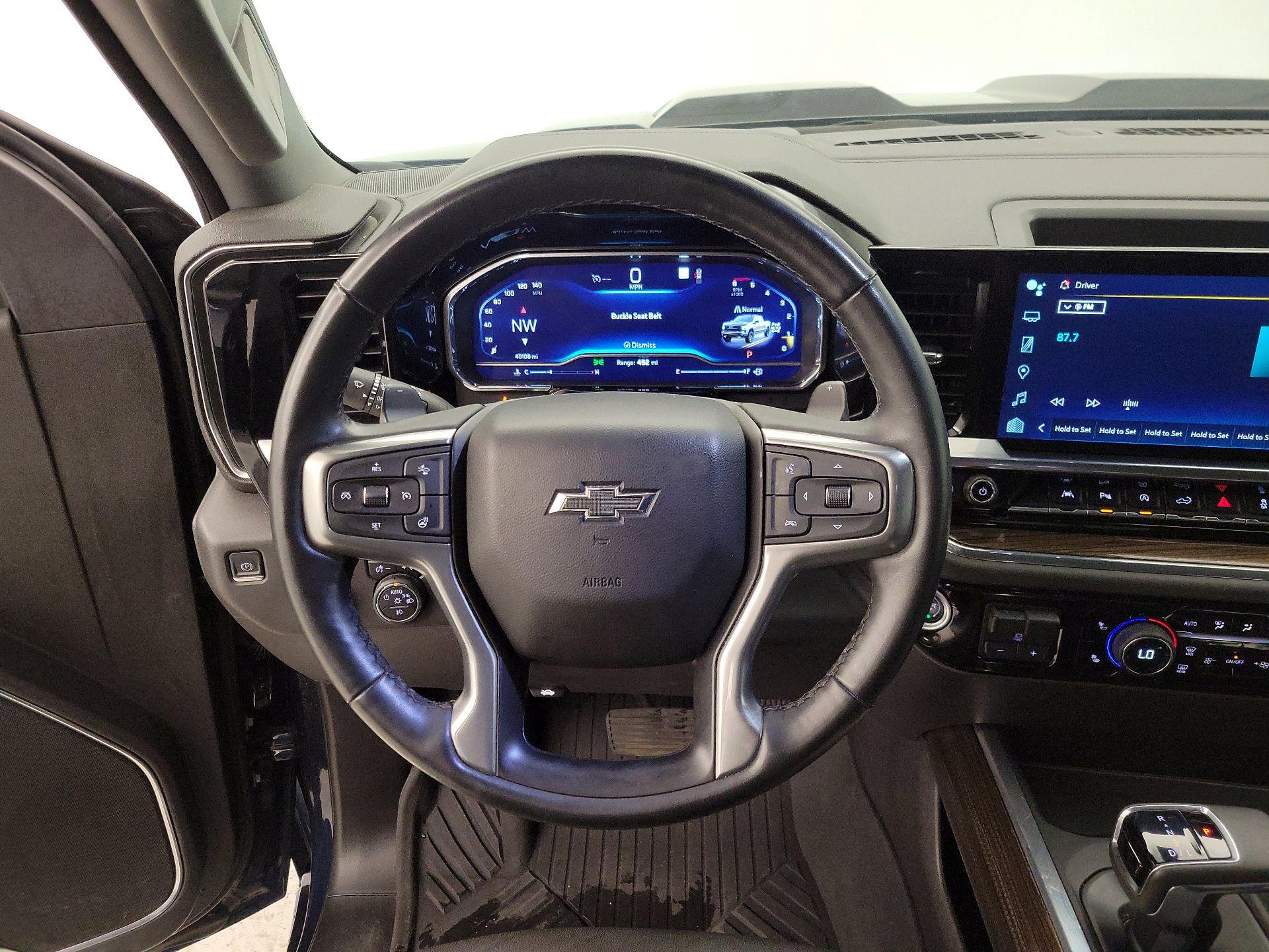 Thumbnail: 2023 Chevrolet Silverado 1500 - 10