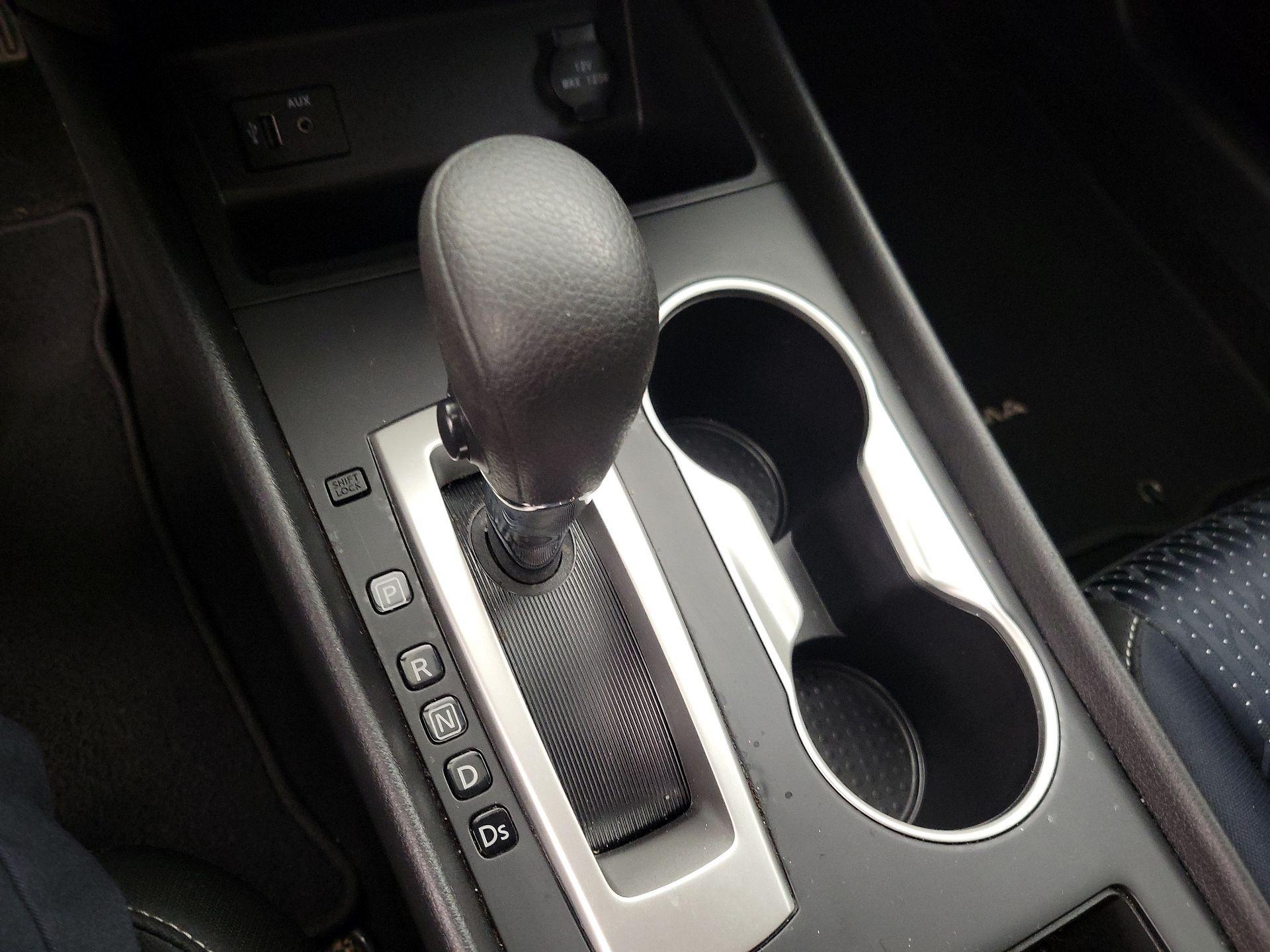 Thumbnail: 2016 Nissan Altima - 15