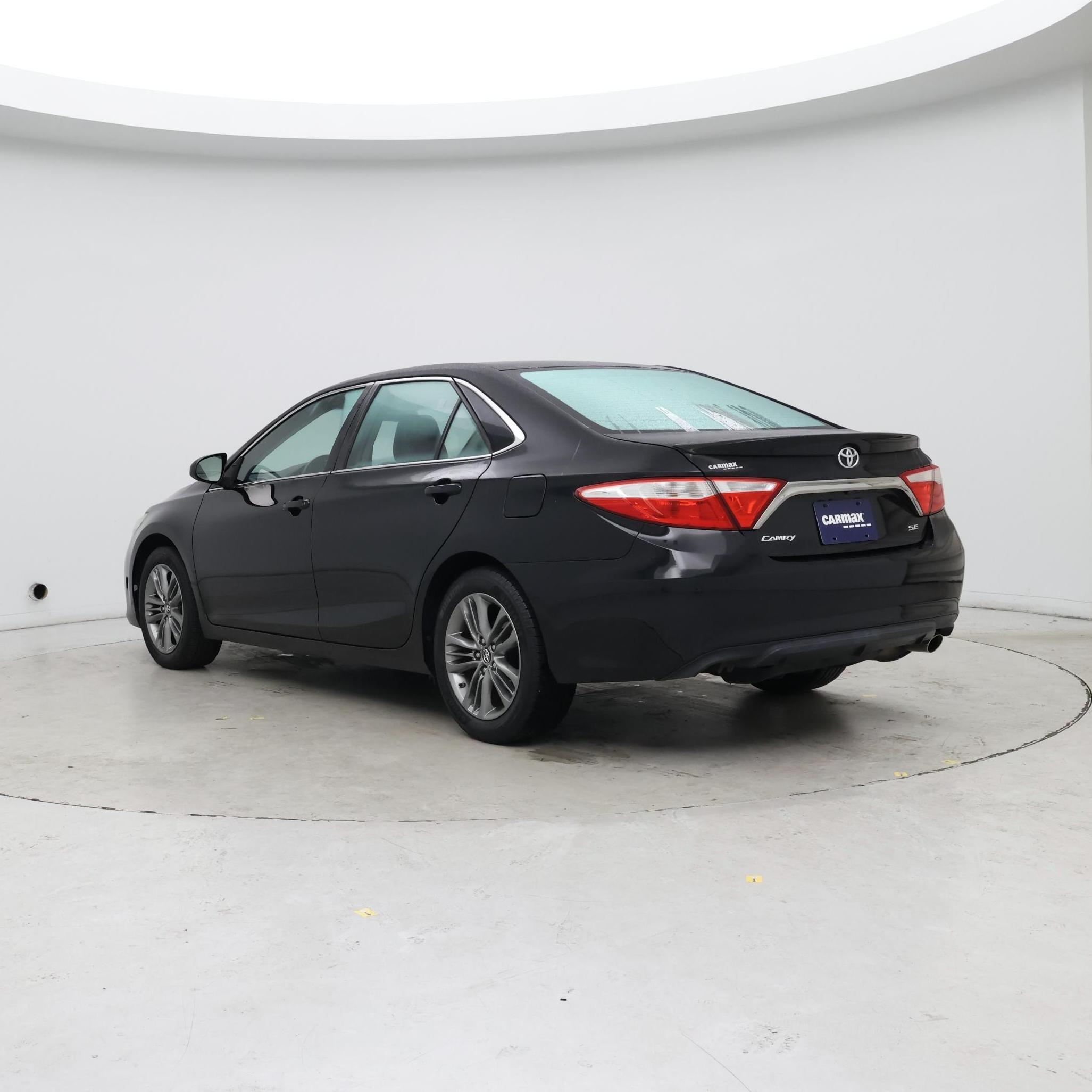 Thumbnail: 2016 Toyota Camry - 2