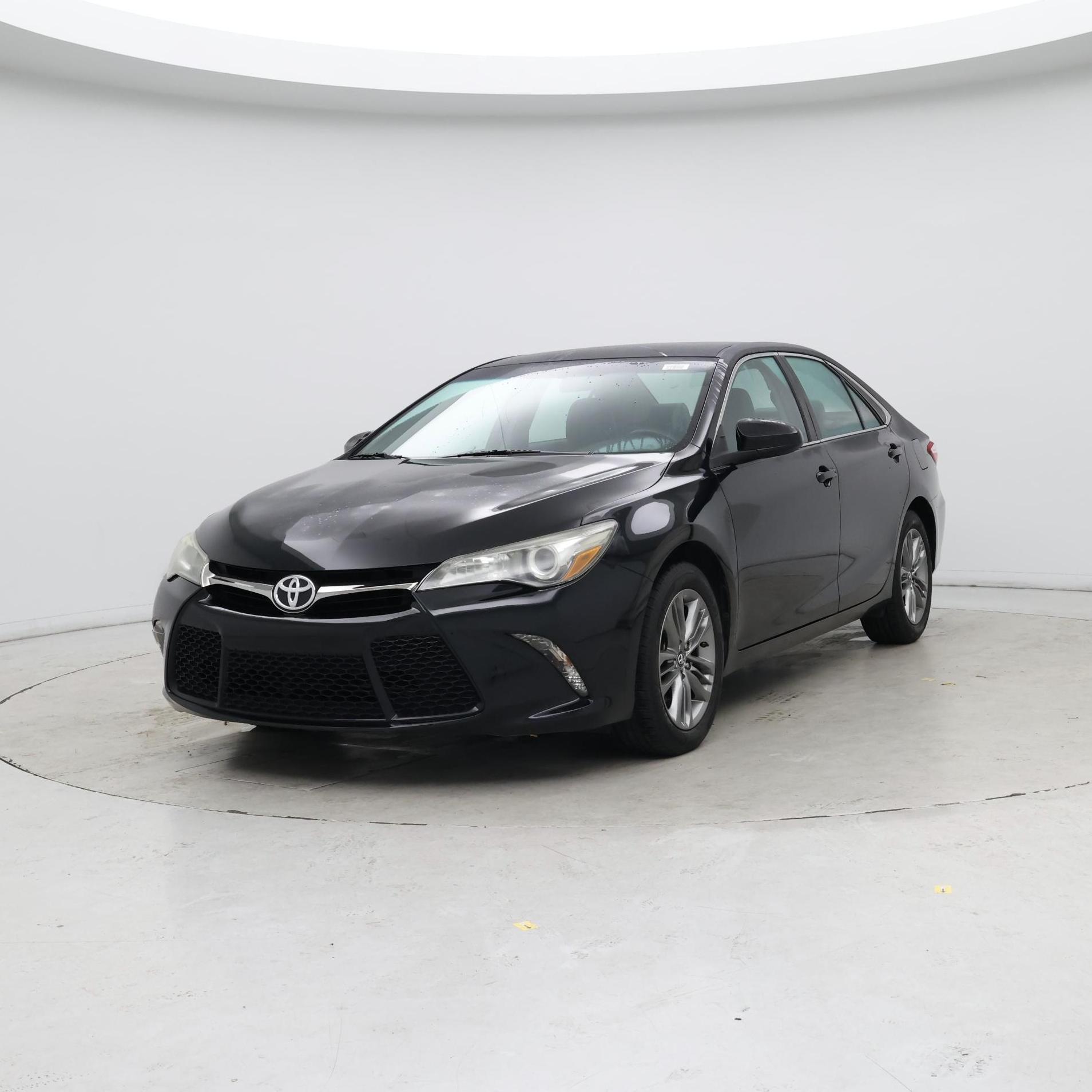 Thumbnail: 2016 Toyota Camry - 4