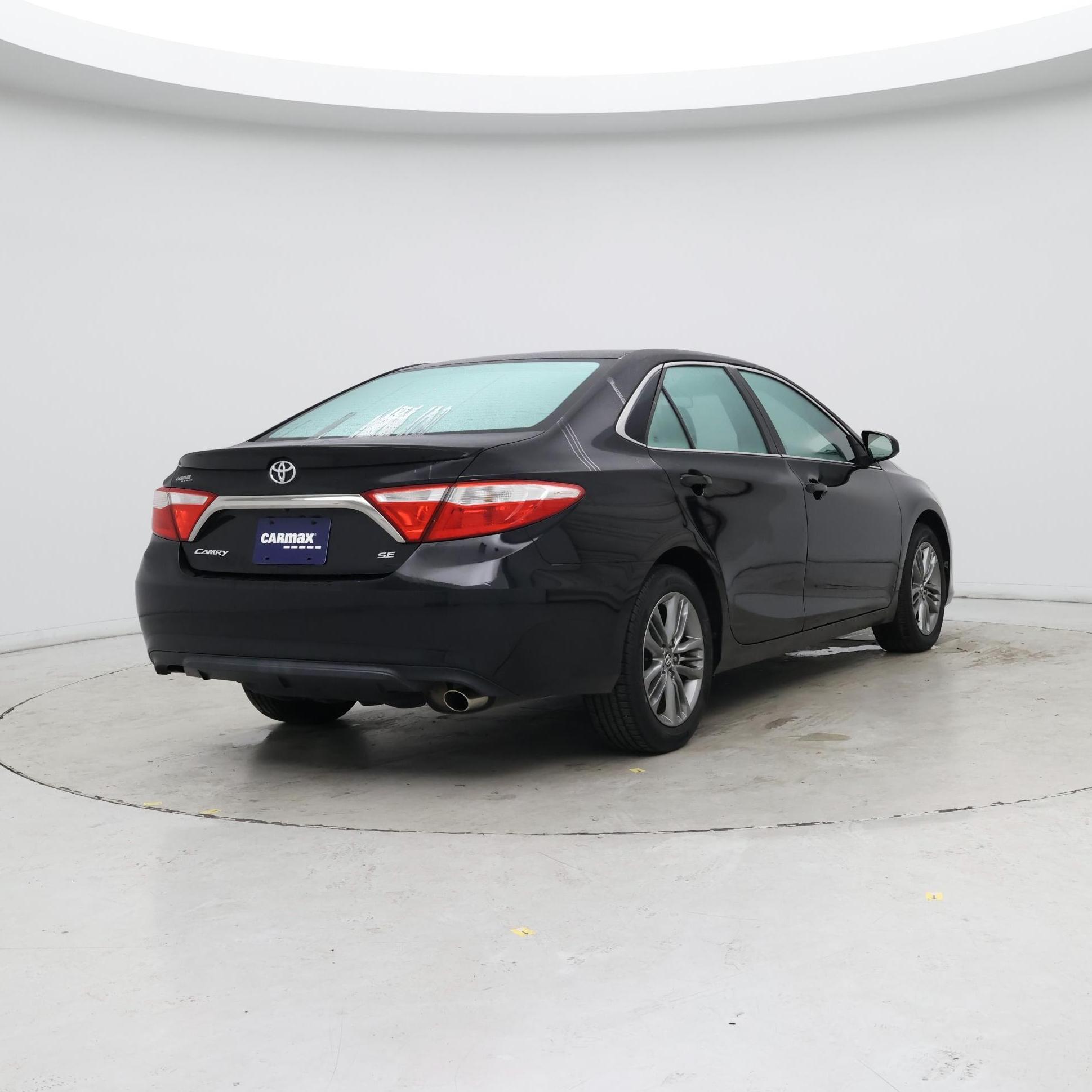 Thumbnail: 2016 Toyota Camry - 8