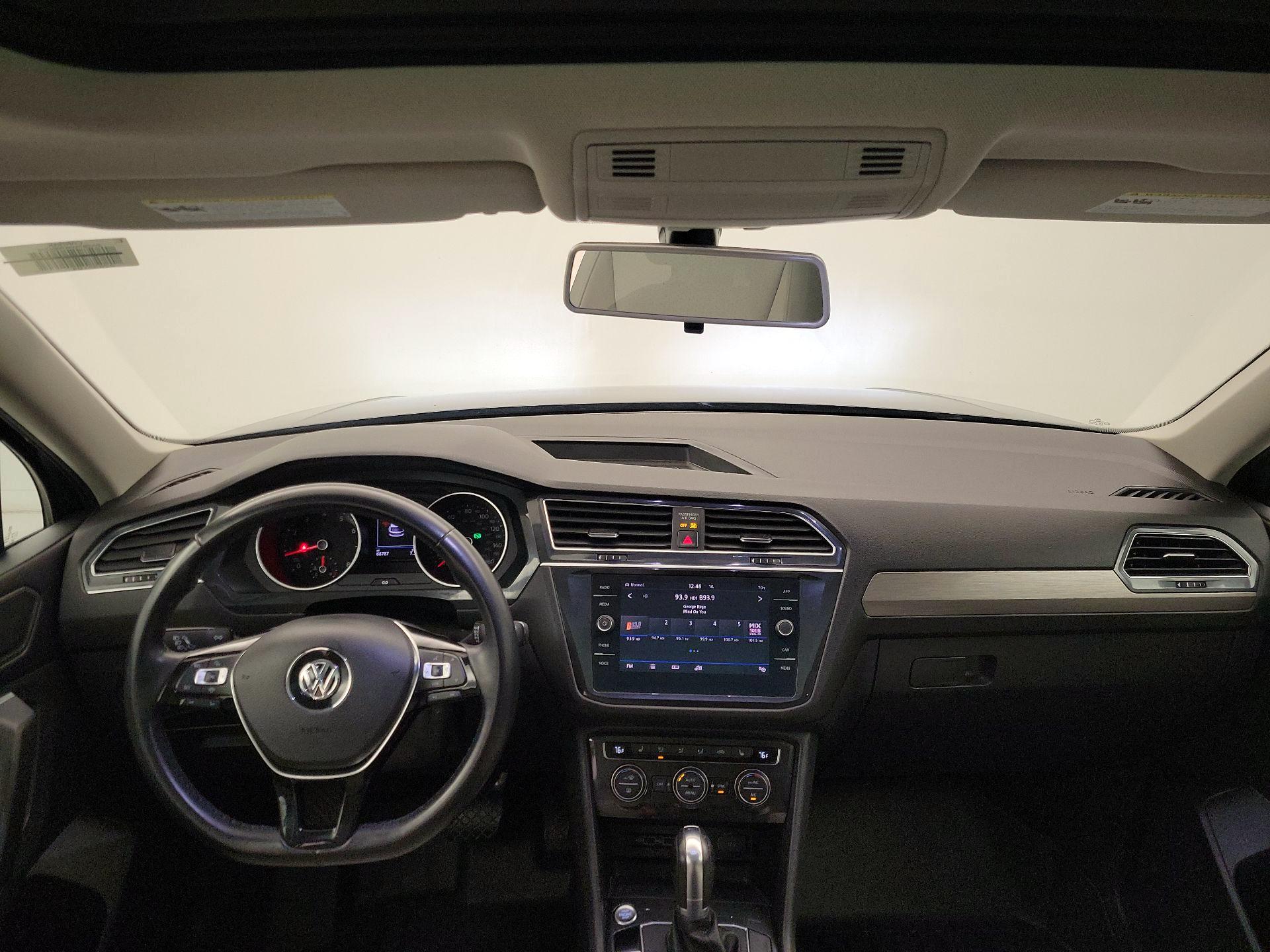 Thumbnail: 2019 Volkswagen Tiguan - 9