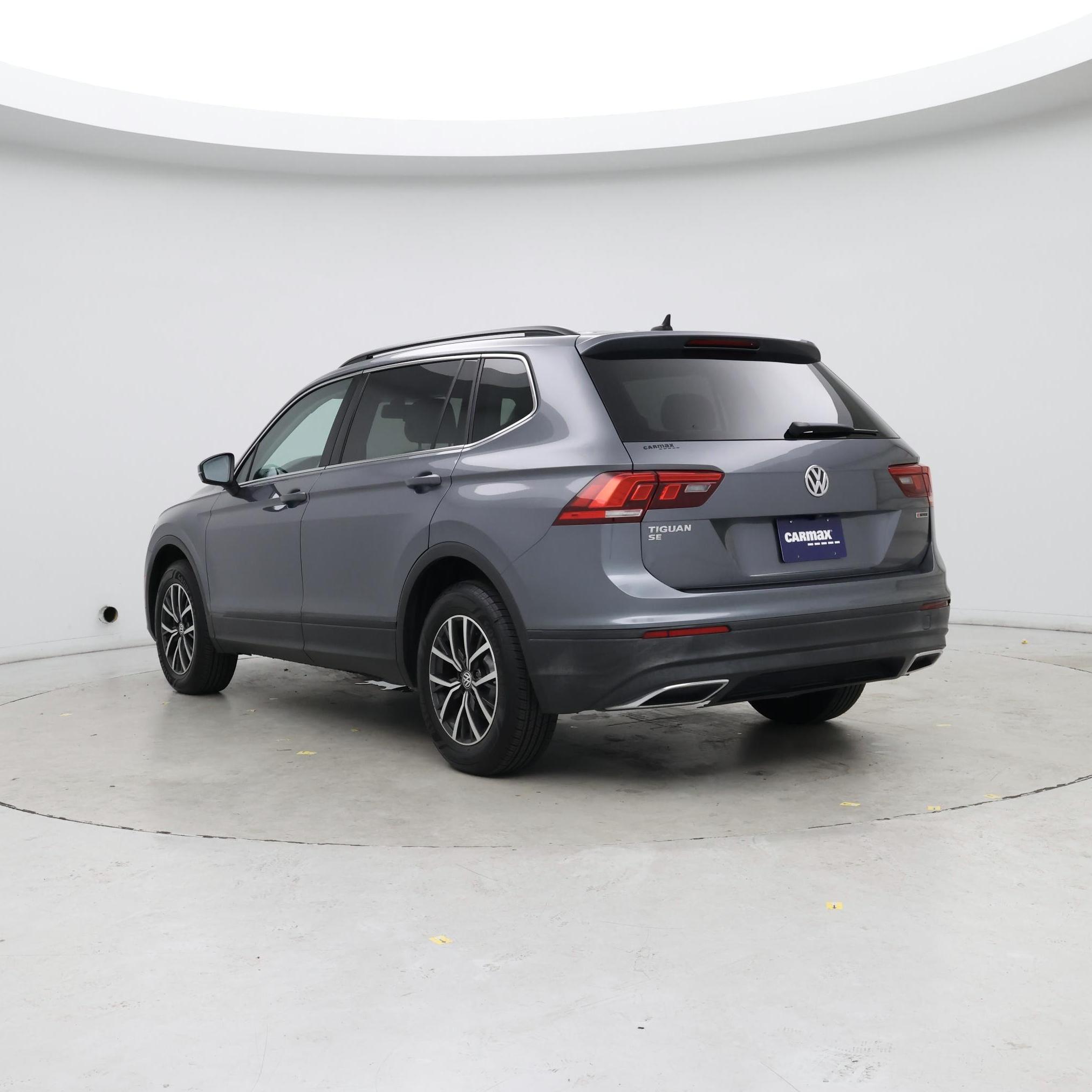 Thumbnail: 2019 Volkswagen Tiguan - 2