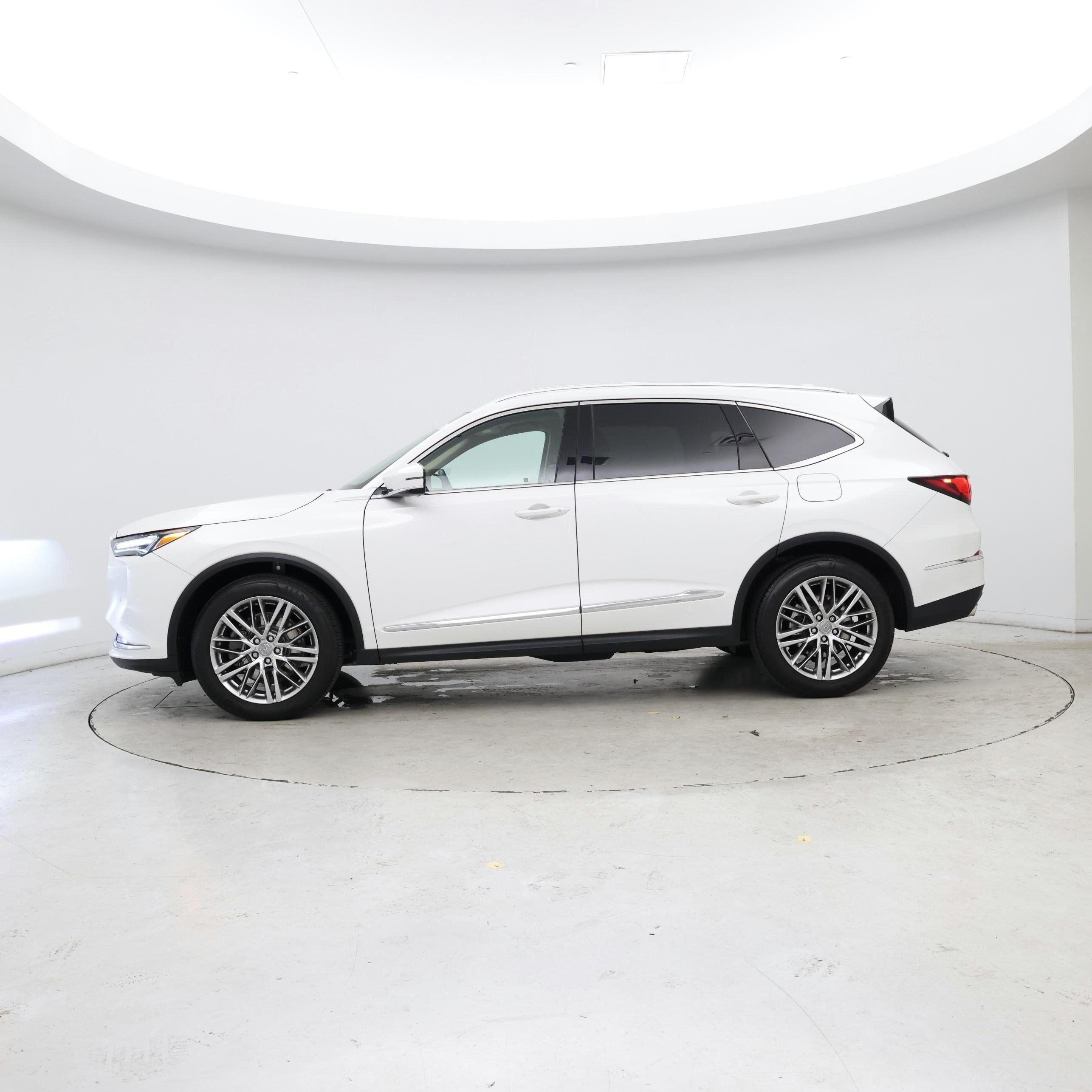 Thumbnail: 2023 Acura MDX - 3