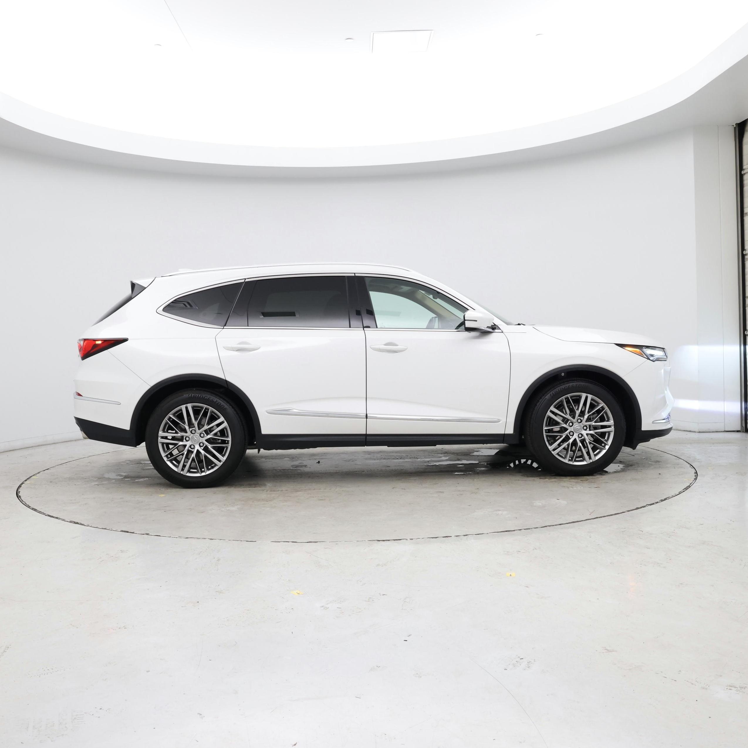 Thumbnail: 2023 Acura MDX - 7