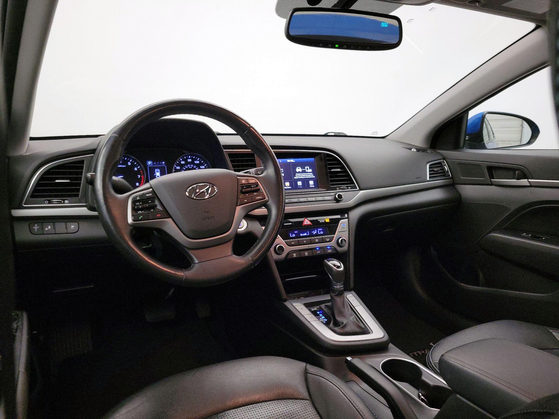 Thumbnail: 2017 Hyundai Elantra - 9