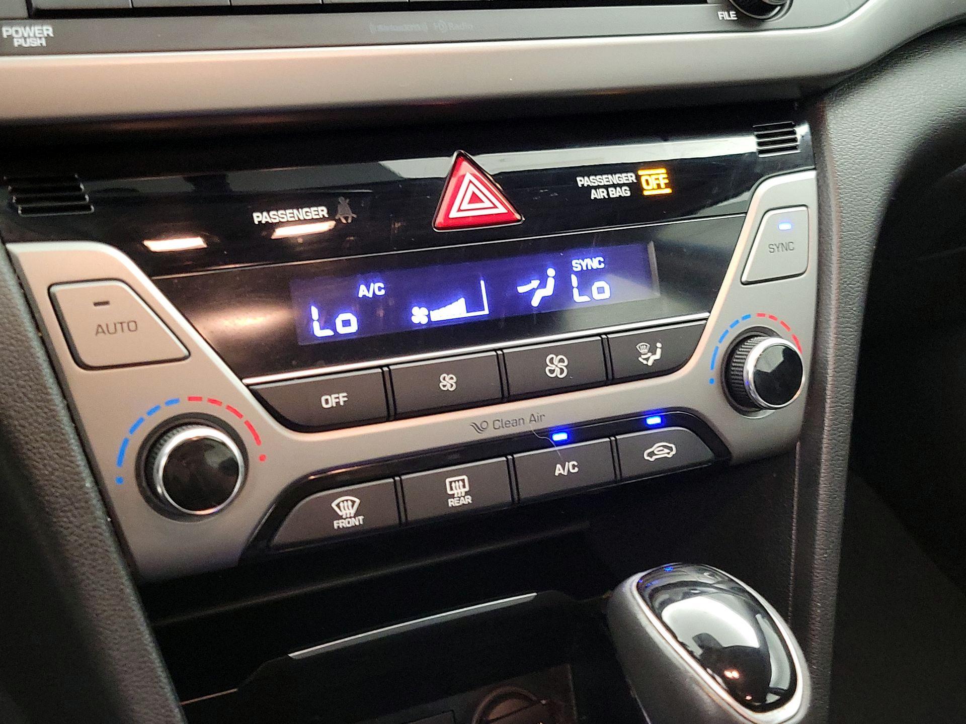 Thumbnail: 2017 Hyundai Elantra - 16
