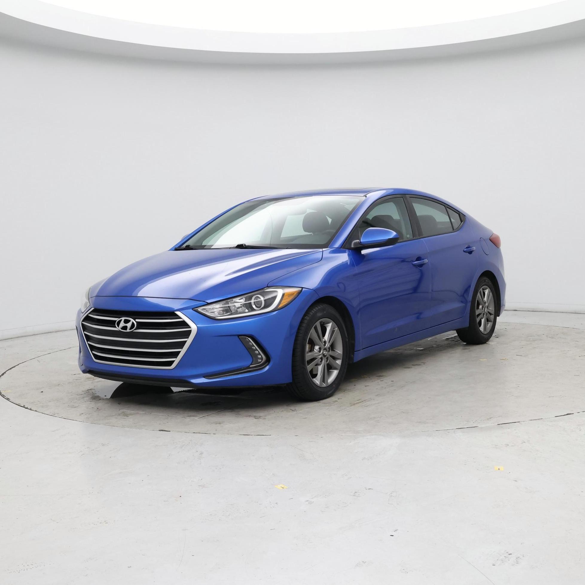 Thumbnail: 2017 Hyundai Elantra - 4