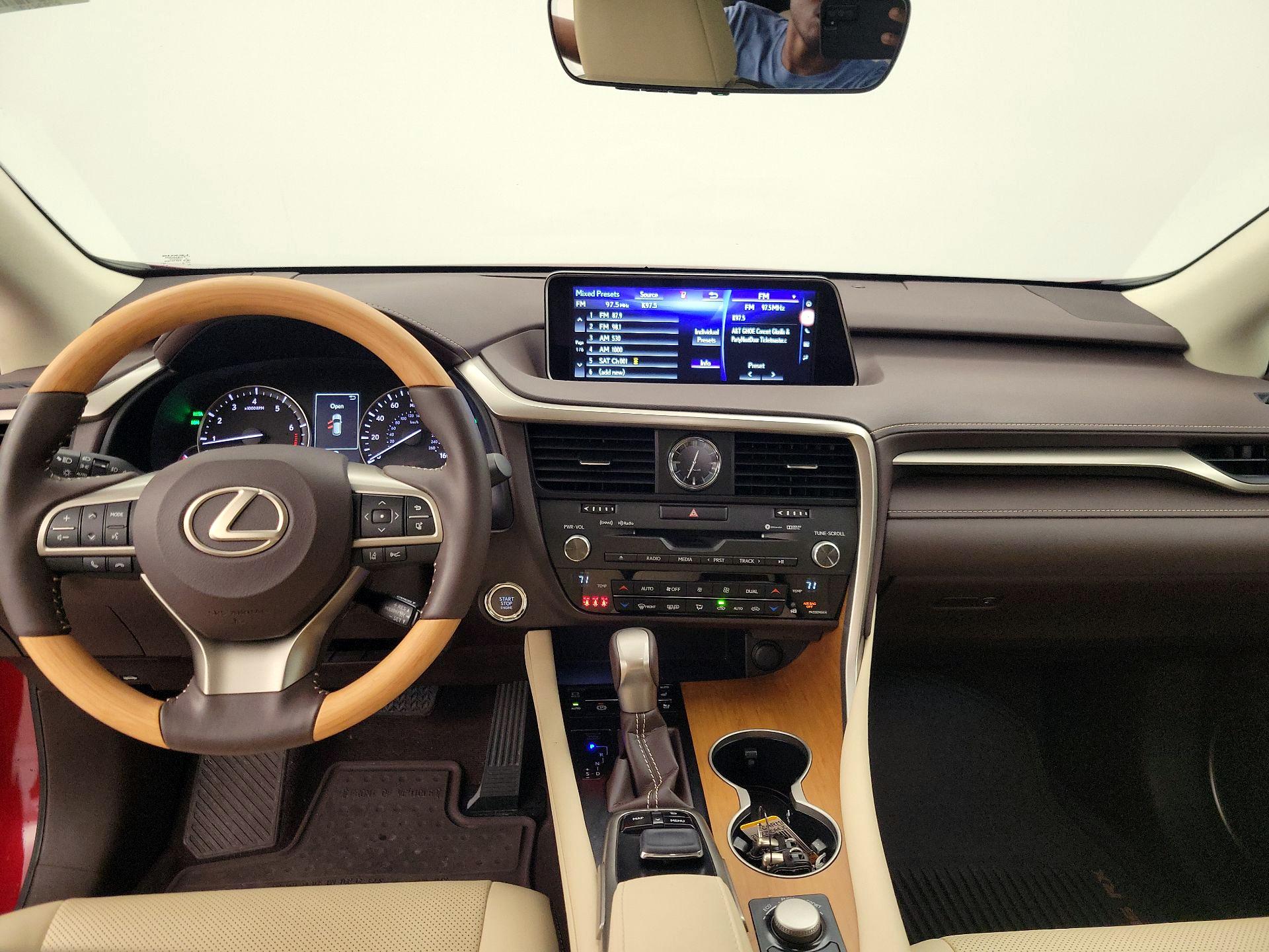 Thumbnail: 2018 Lexus RX - 9