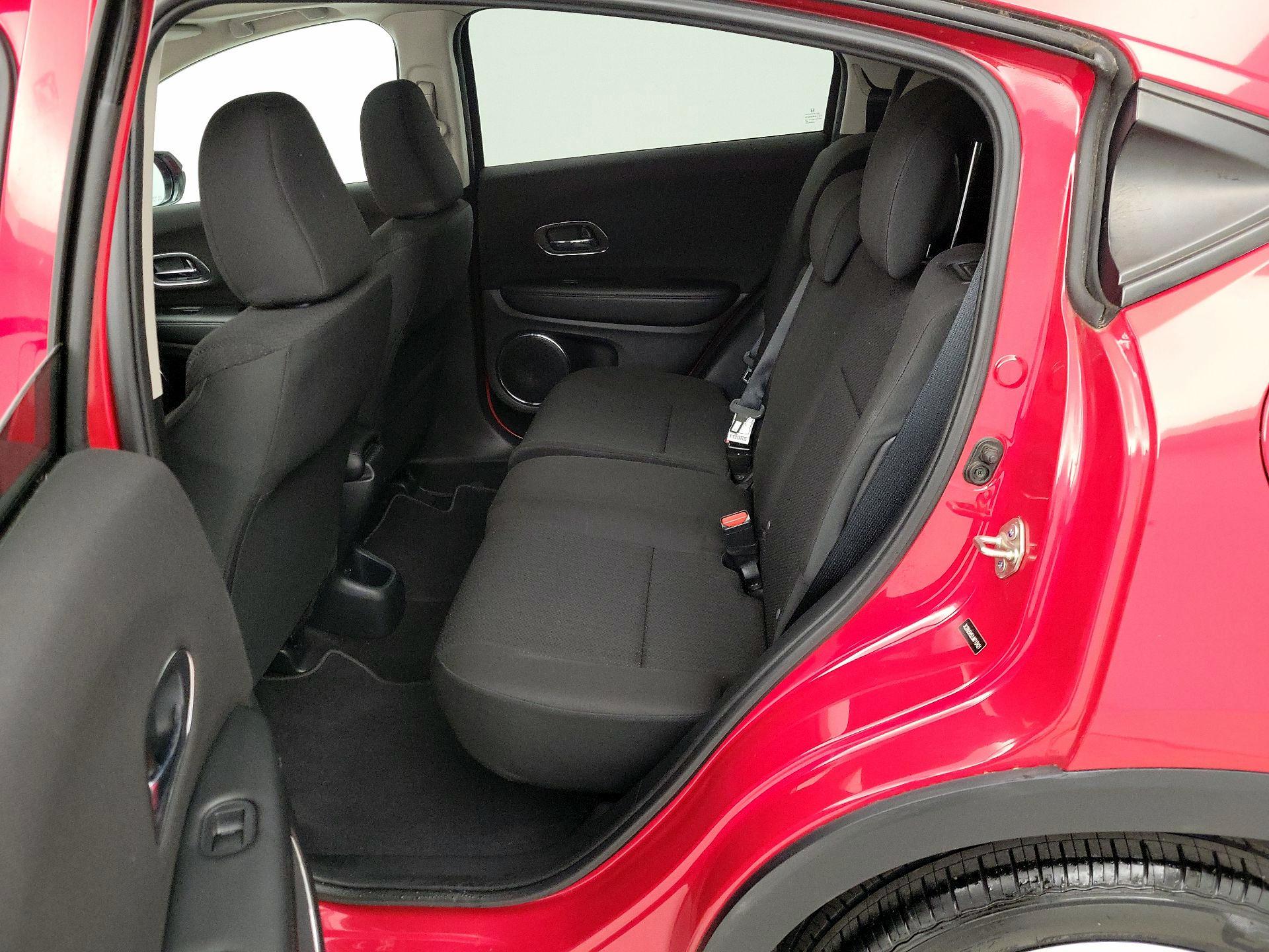 Thumbnail: 2018 Honda HR-V - 20
