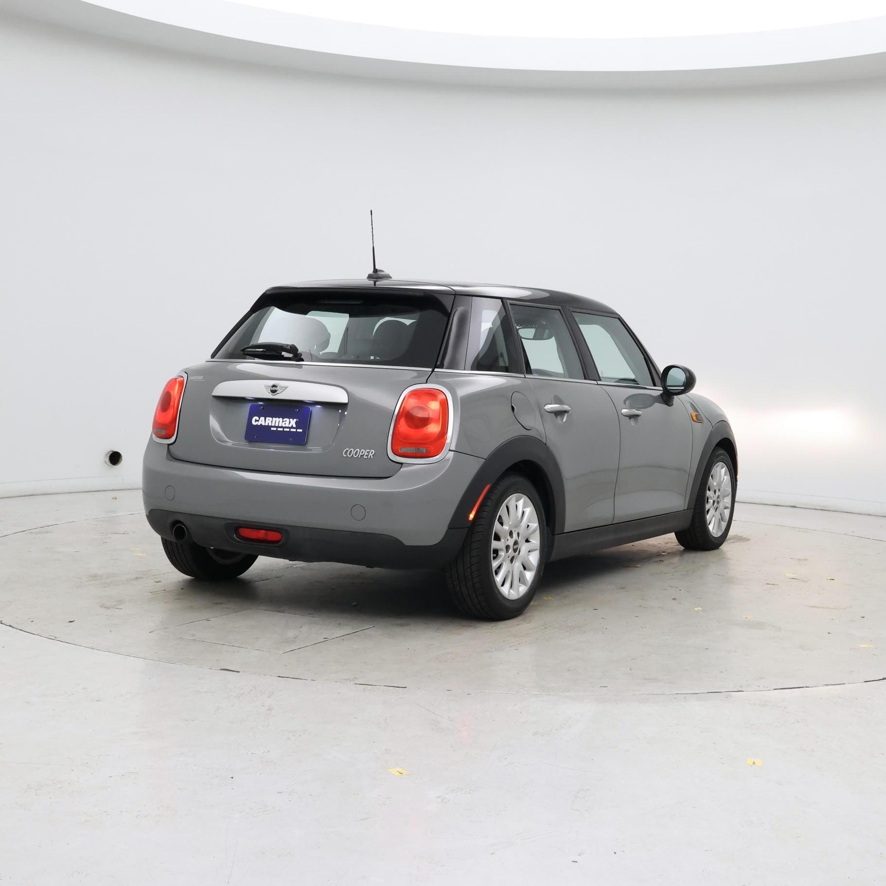 Thumbnail: 2015 MINI Cooper Hardtop - 8