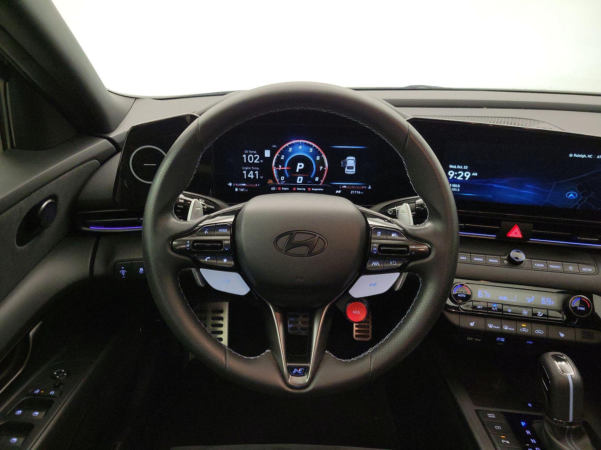 Thumbnail: 2024 Hyundai Elantra - 10