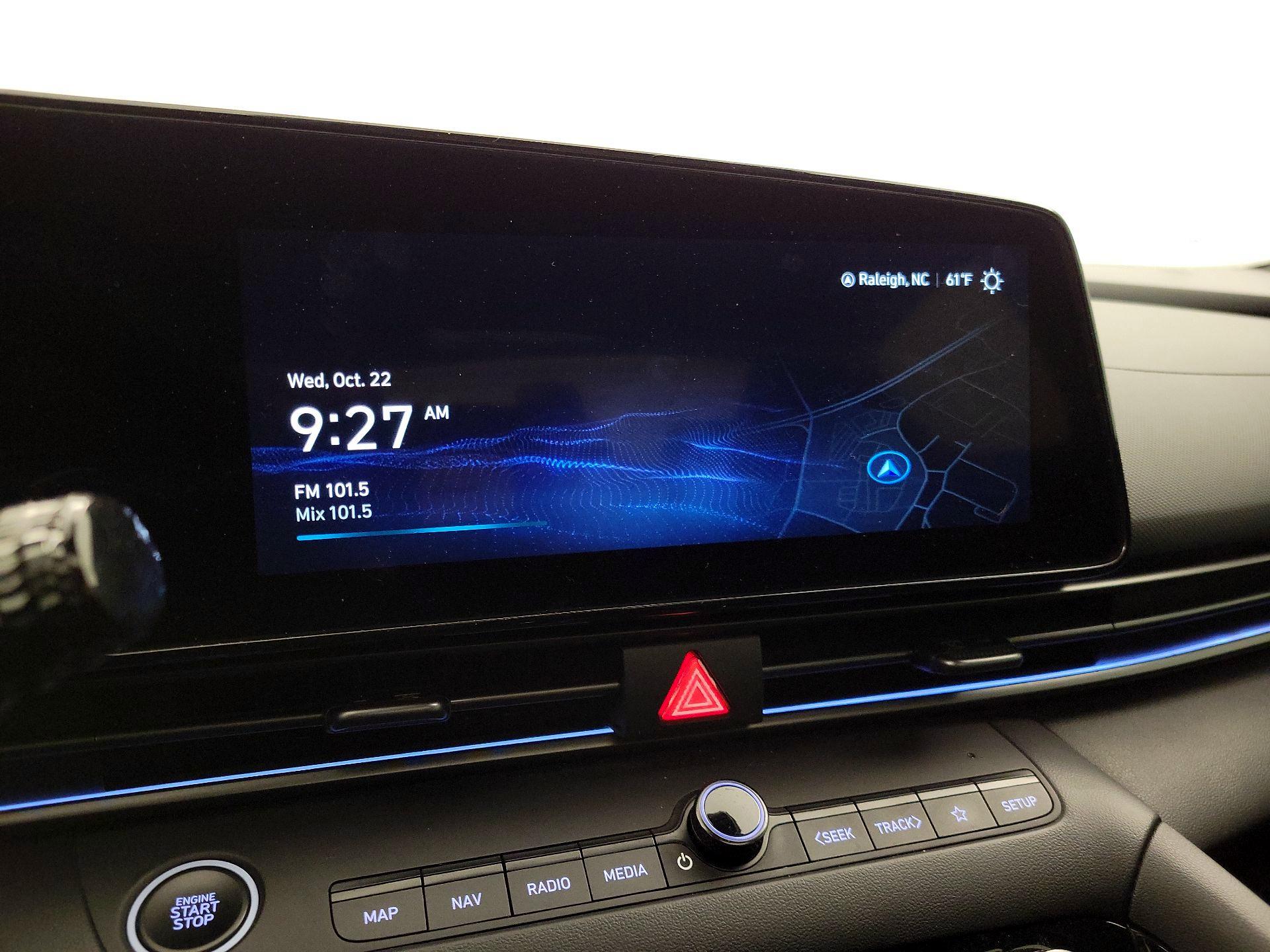 Thumbnail: 2024 Hyundai Elantra - 15