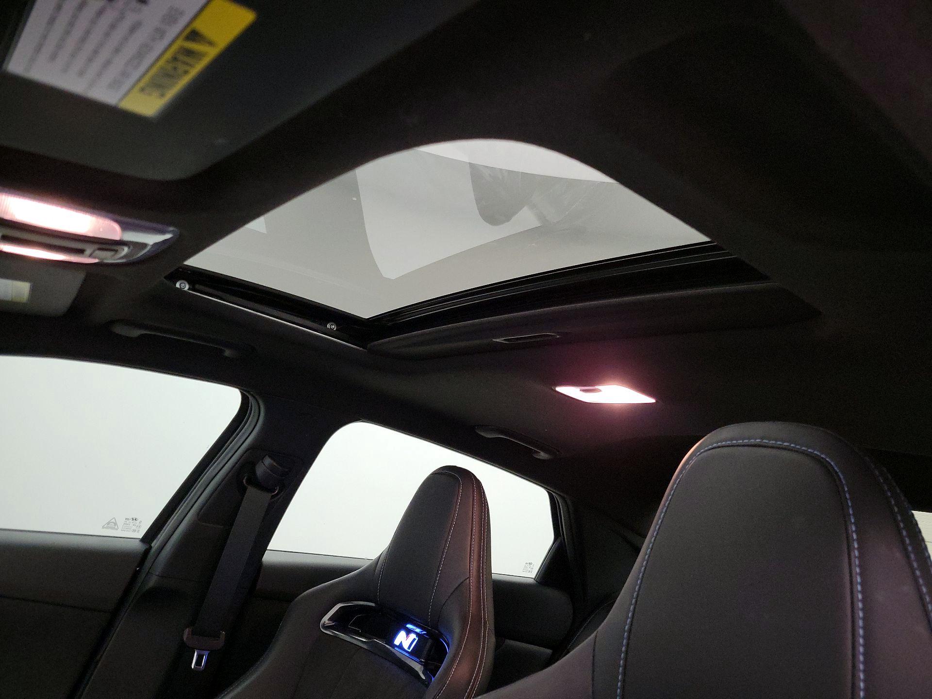 Thumbnail: 2024 Hyundai Elantra - 19