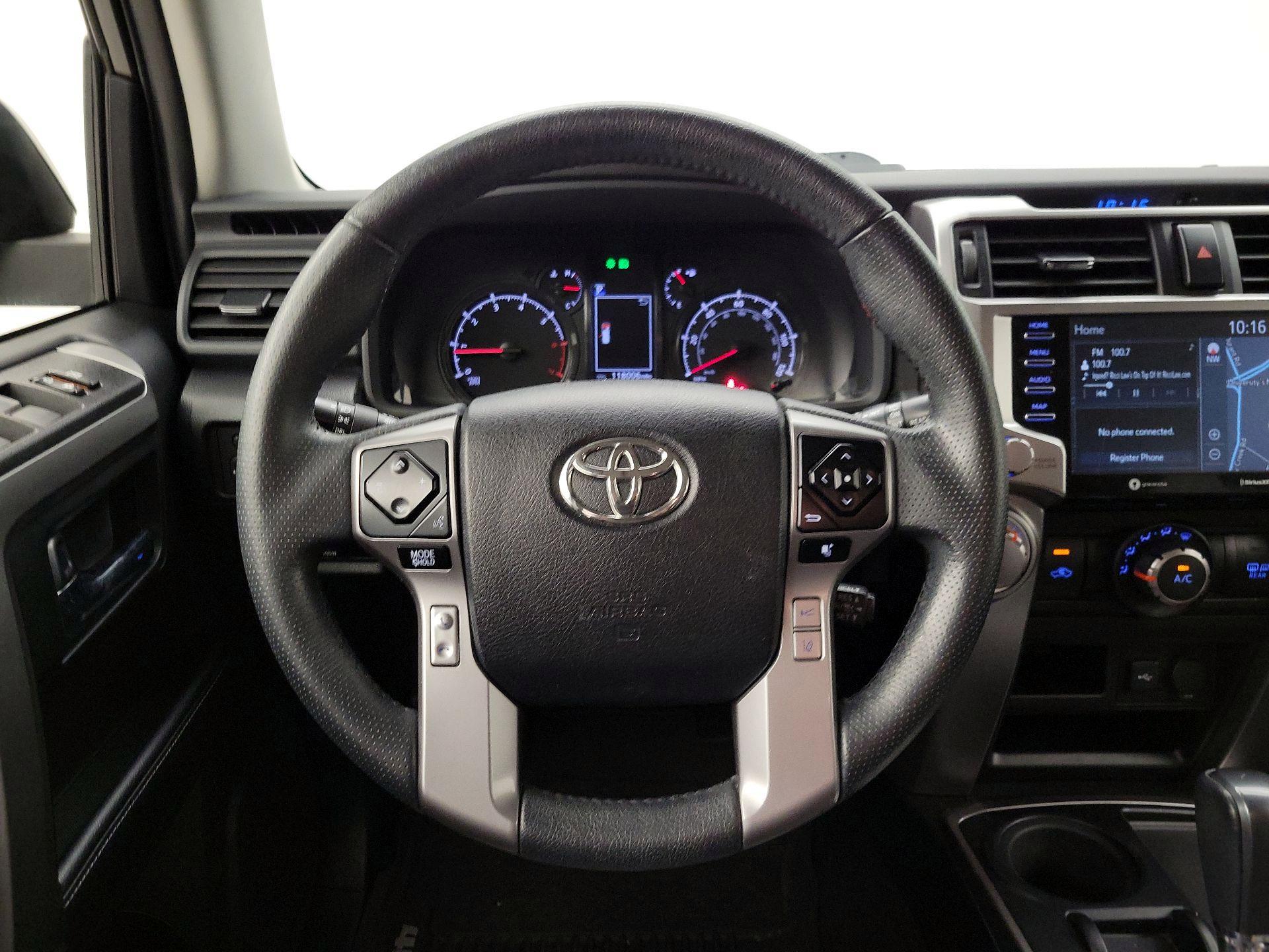 Thumbnail: 2020 Toyota 4Runner - 10