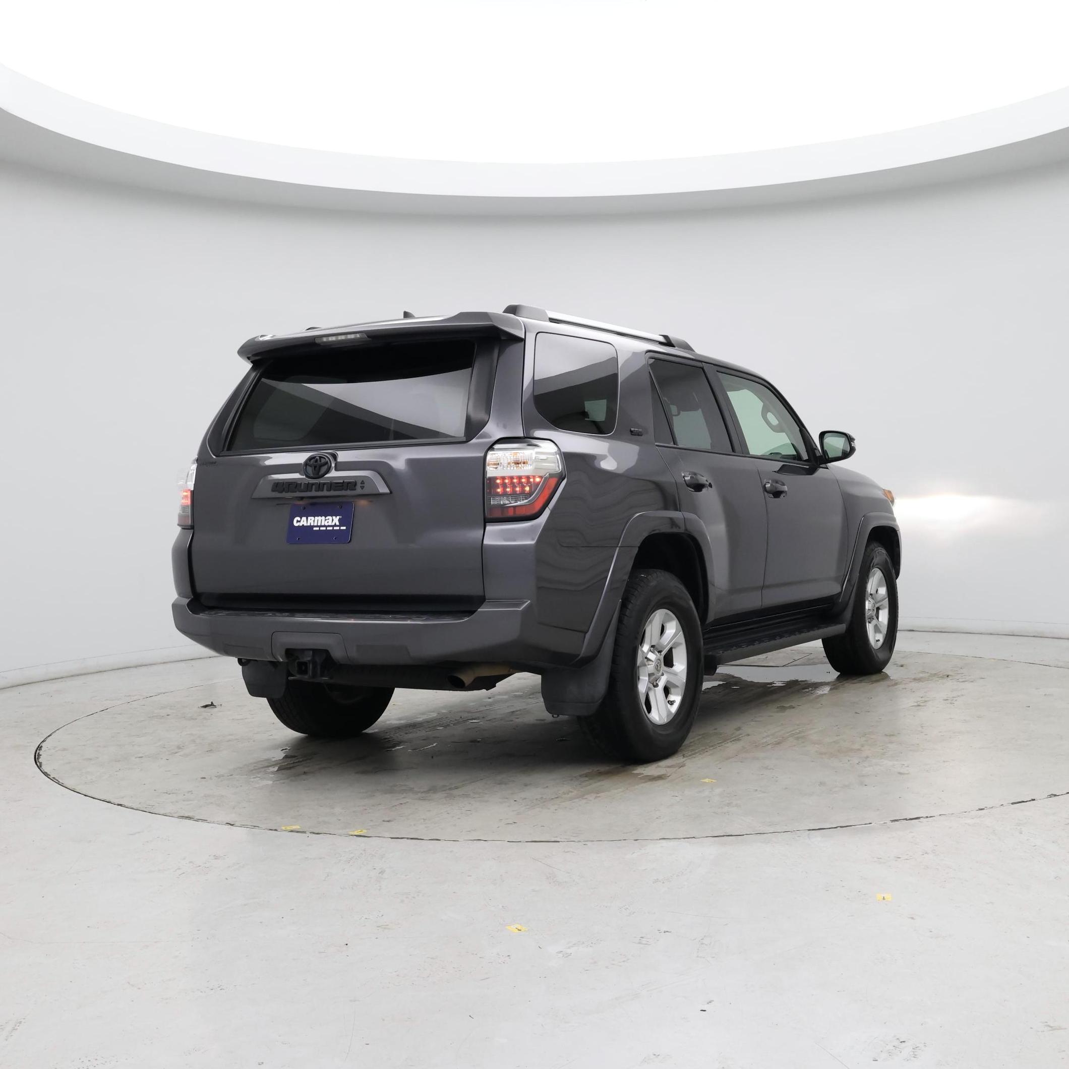 Thumbnail: 2020 Toyota 4Runner - 8