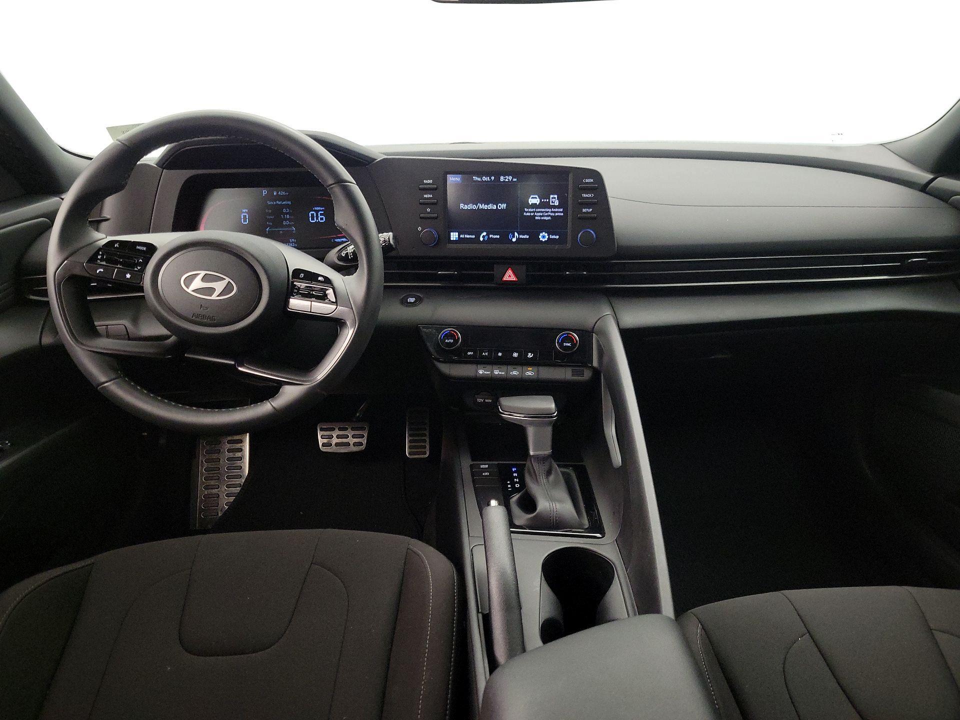 Thumbnail: 2025 Hyundai Elantra - 9