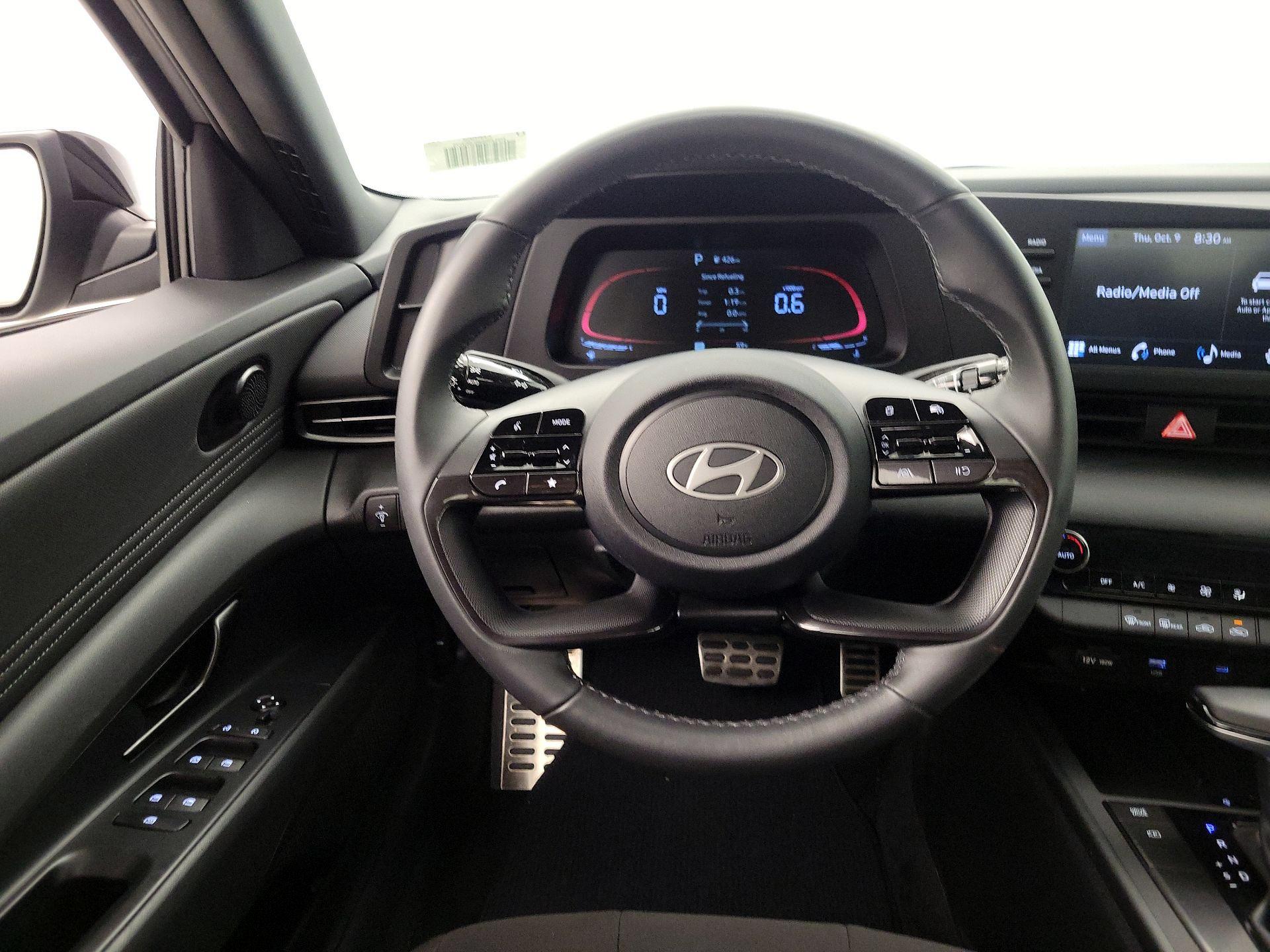 Thumbnail: 2025 Hyundai Elantra - 10