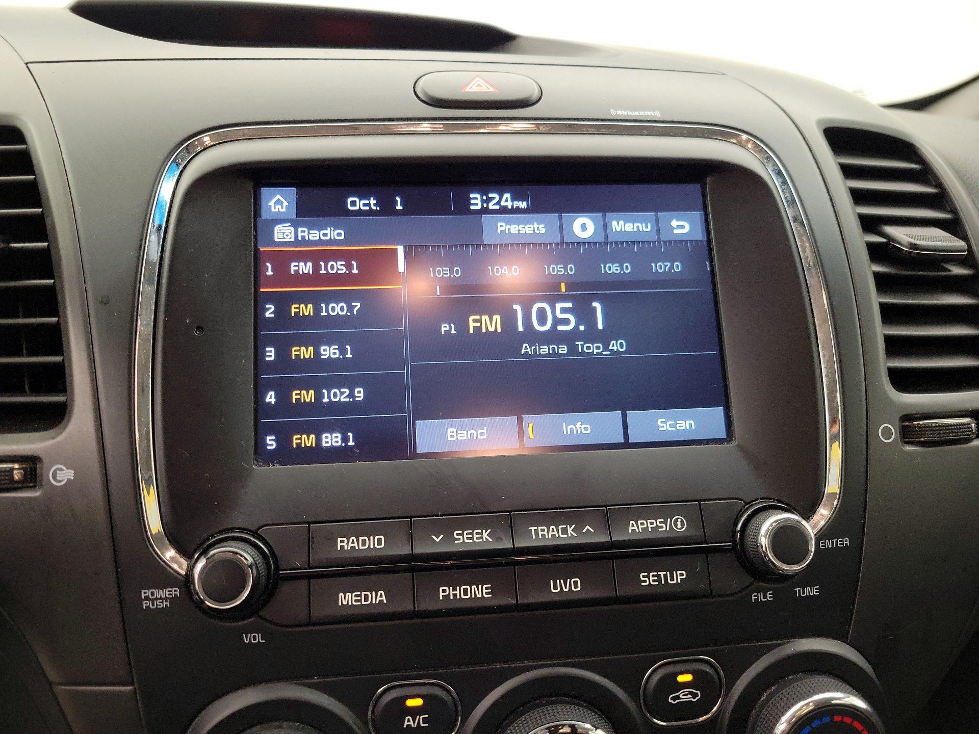 Thumbnail: 2018 Kia Forte - 15