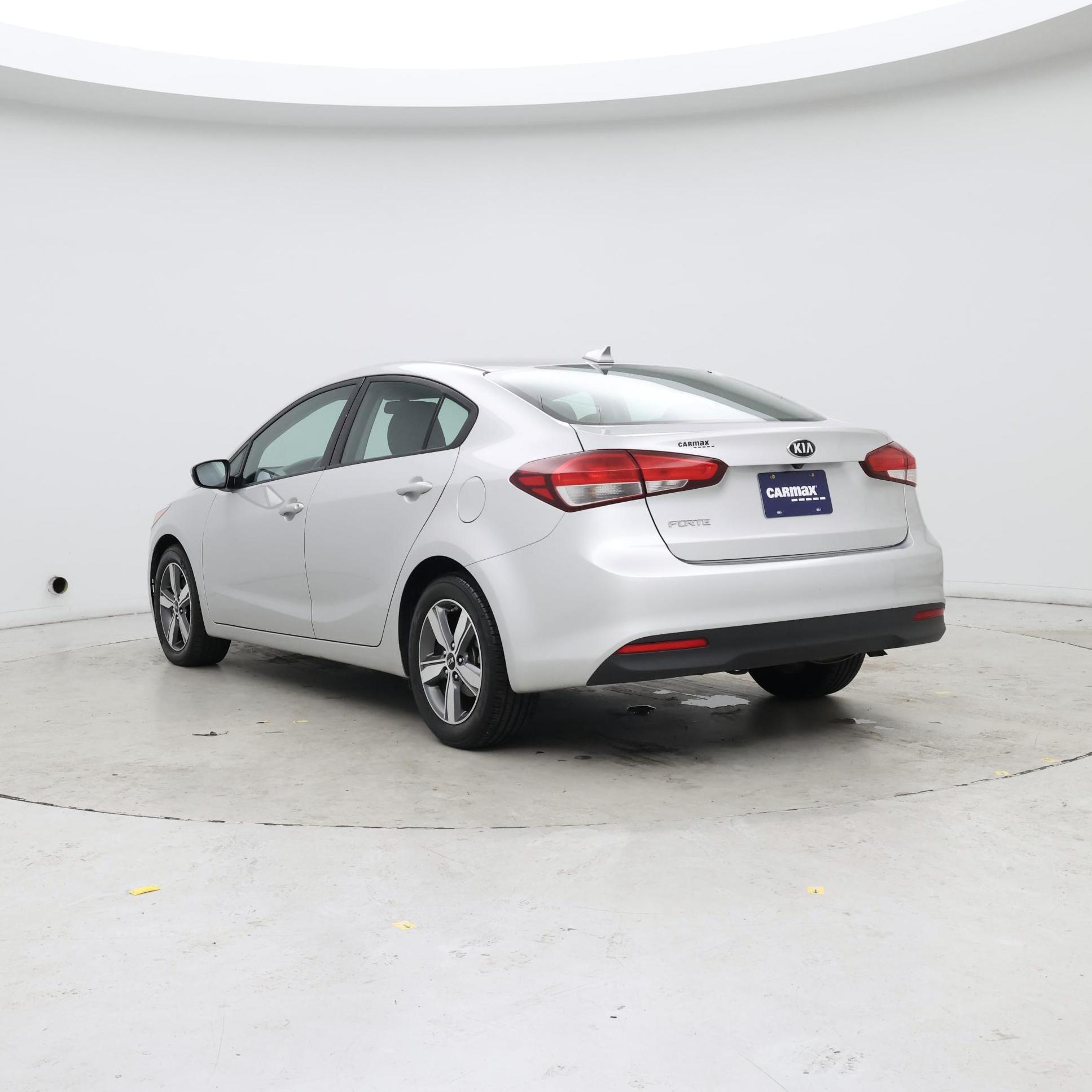 Thumbnail: 2018 Kia Forte - 2