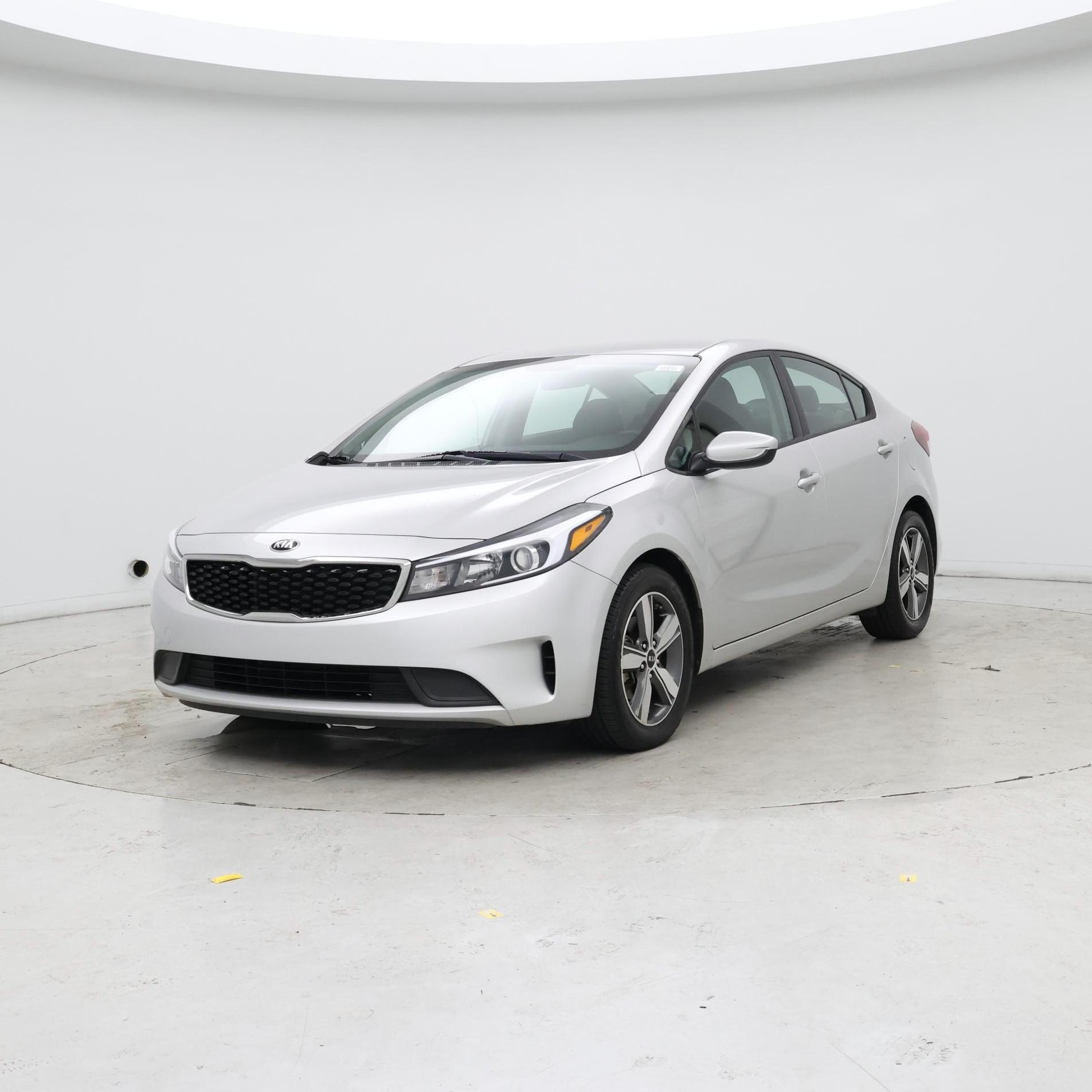Thumbnail: 2018 Kia Forte - 4
