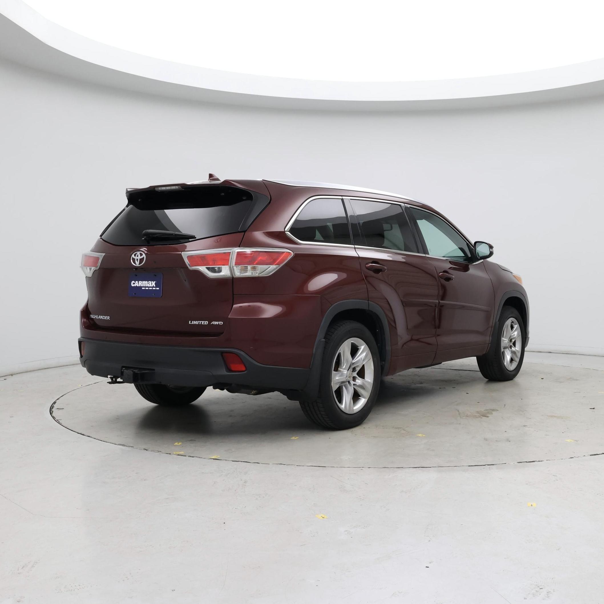 Thumbnail: 2014 Toyota Highlander - 8