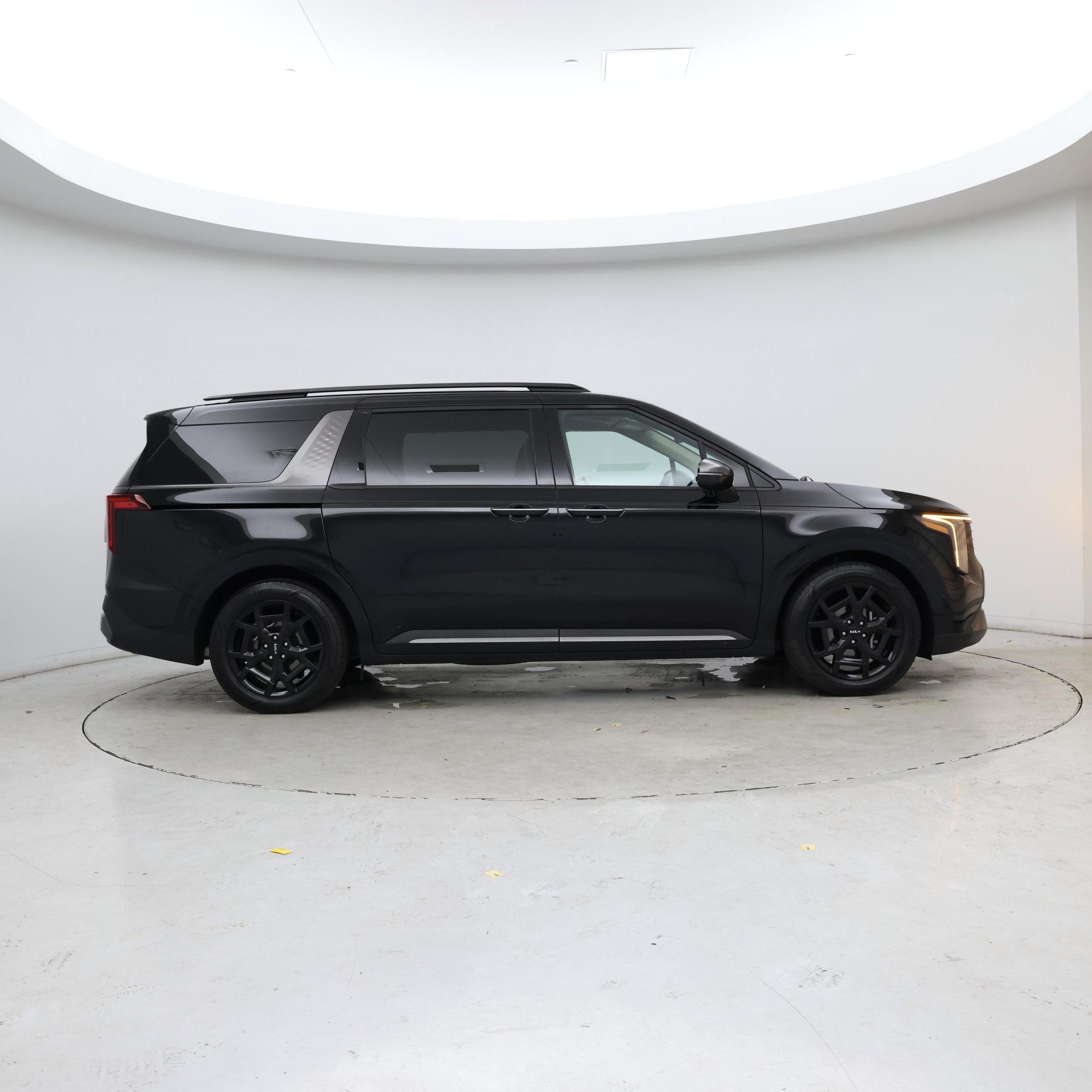 Thumbnail: 2025 Kia Carnival - 7