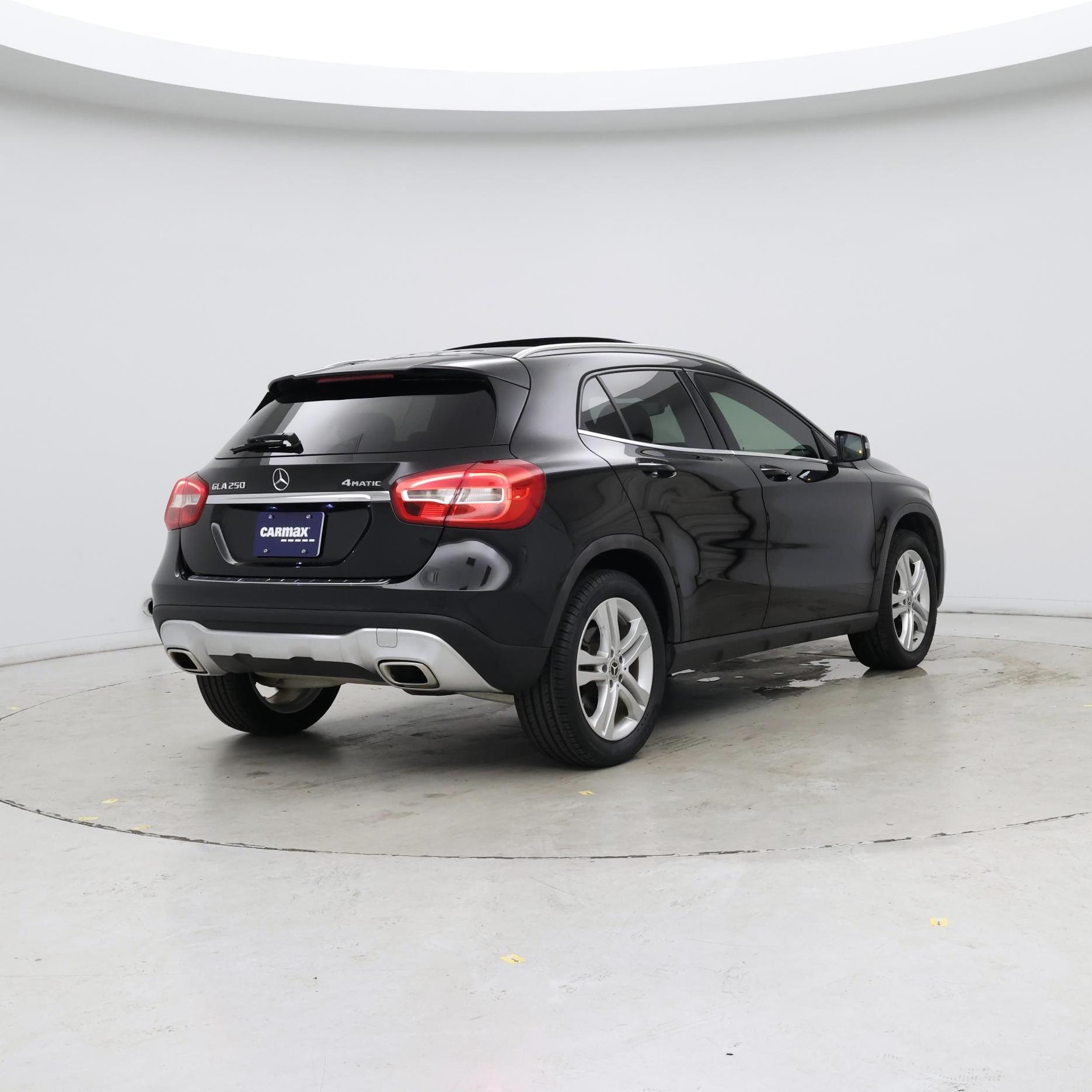 Thumbnail: 2019 Mercedes-Benz GLA - 8