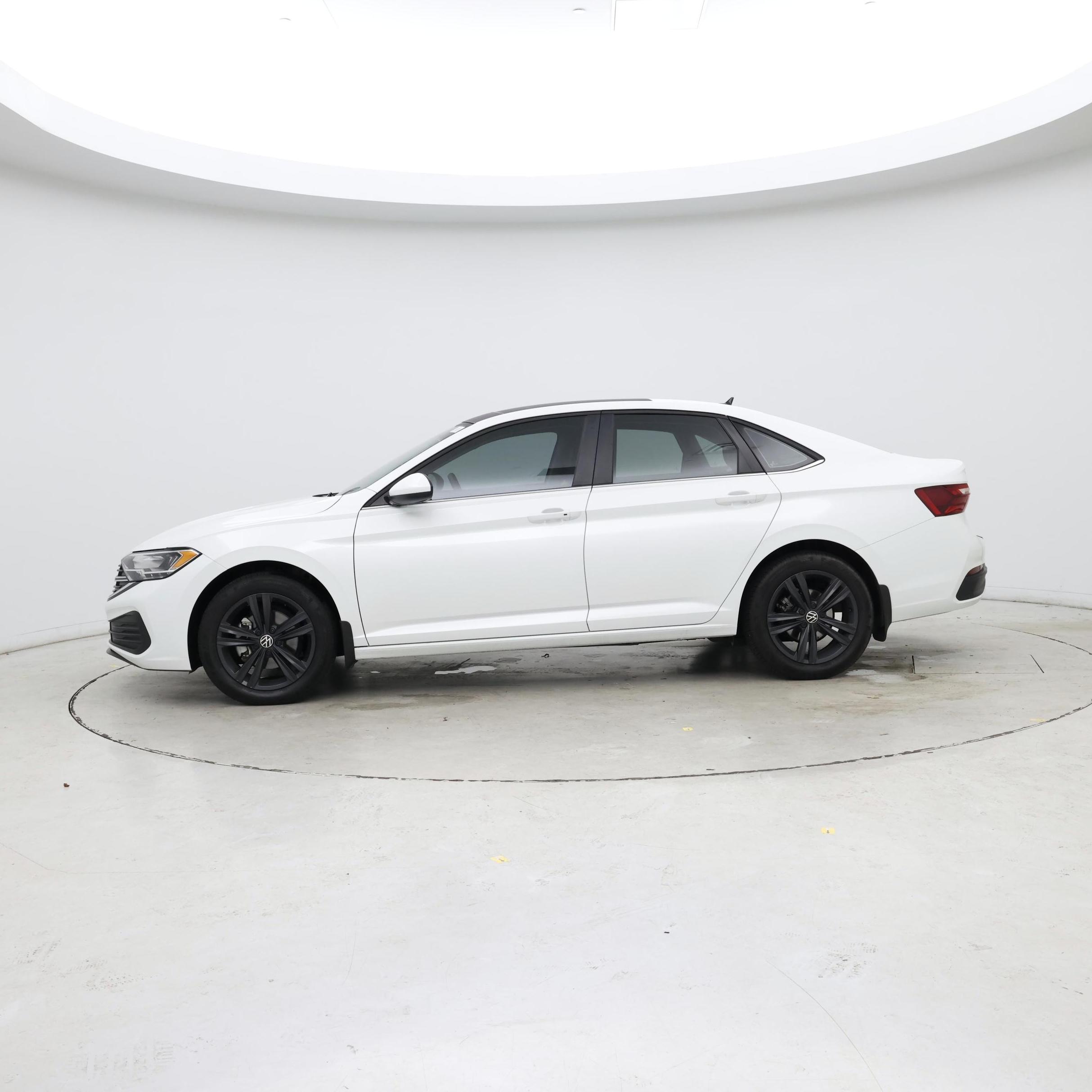 Thumbnail: 2024 Volkswagen Jetta - 3