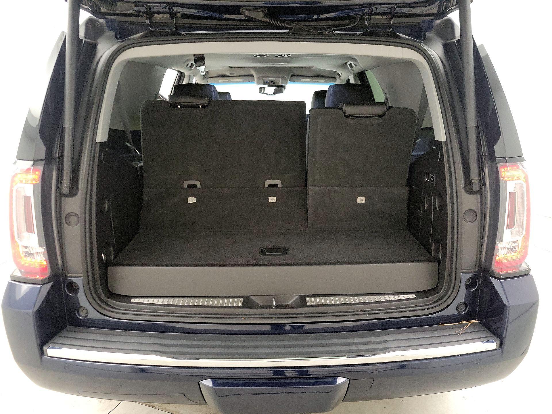 Thumbnail: 2019 GMC Yukon - 19
