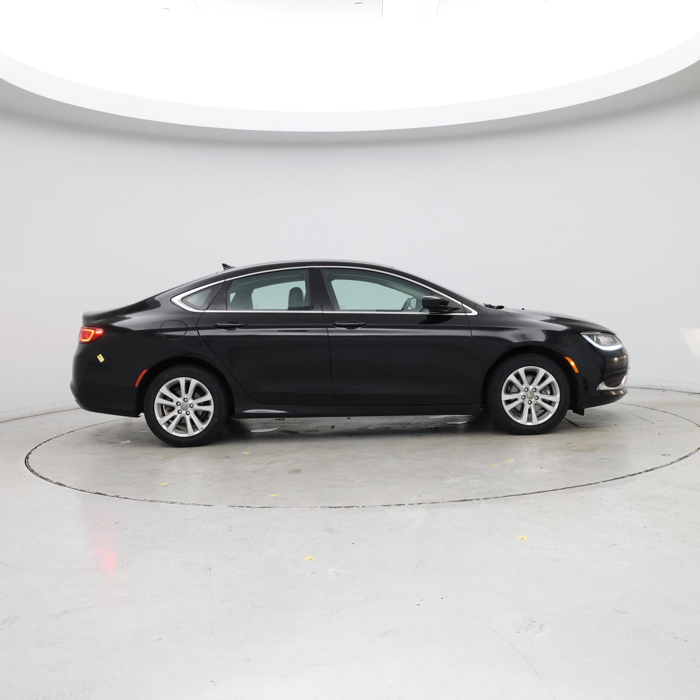 Thumbnail: 2016 Chrysler 200 - 7