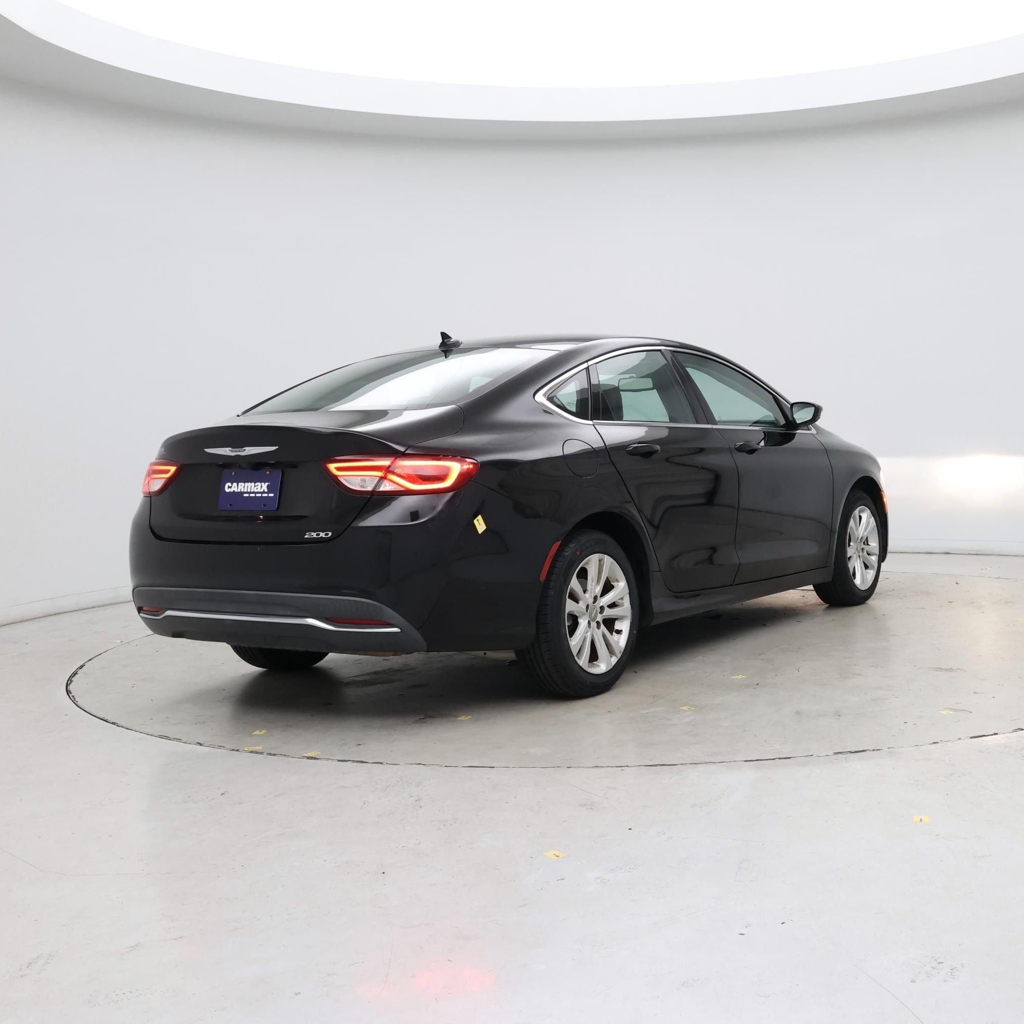 Thumbnail: 2016 Chrysler 200 - 8
