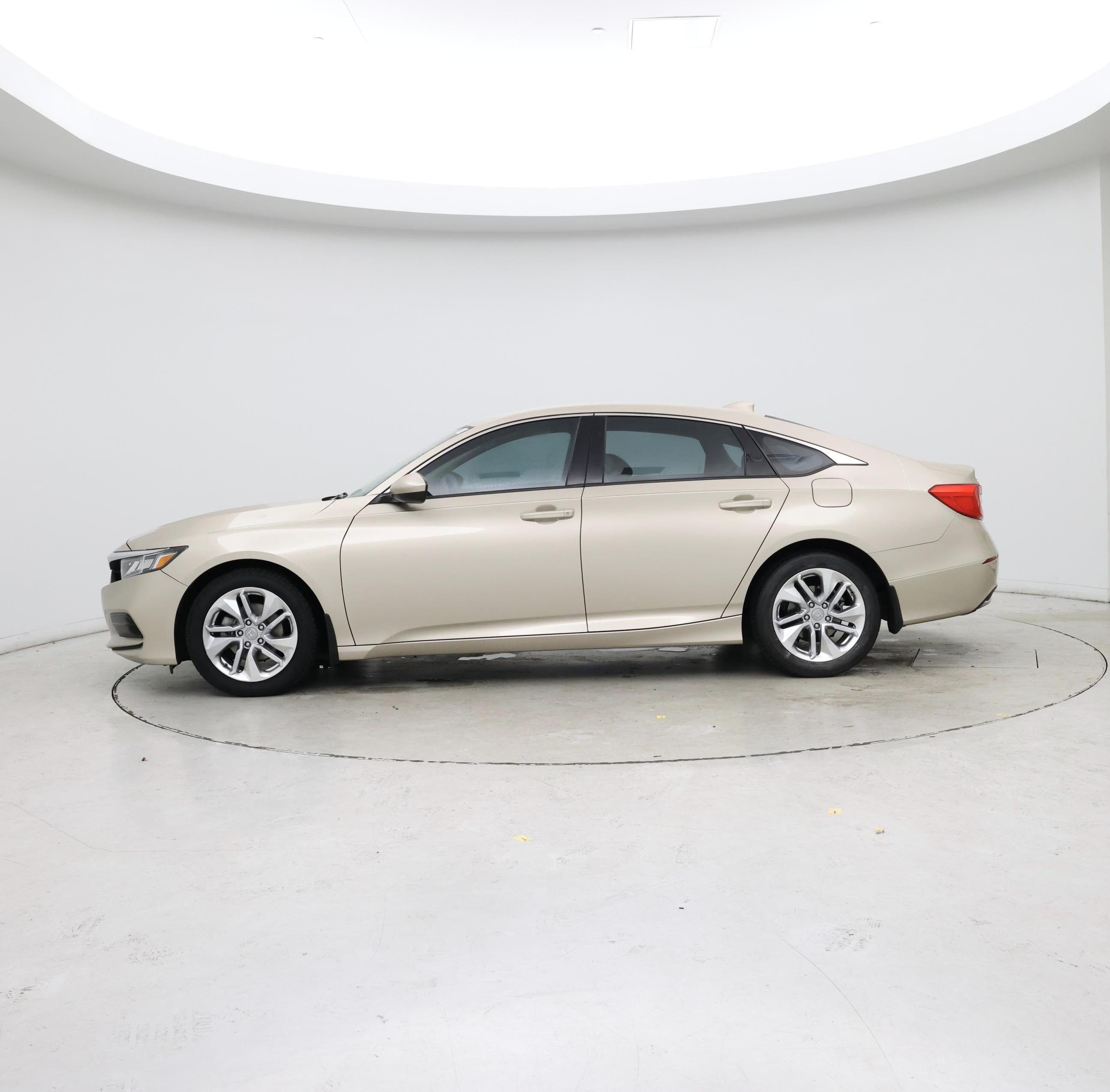 Thumbnail: 2018 Honda Accord - 3