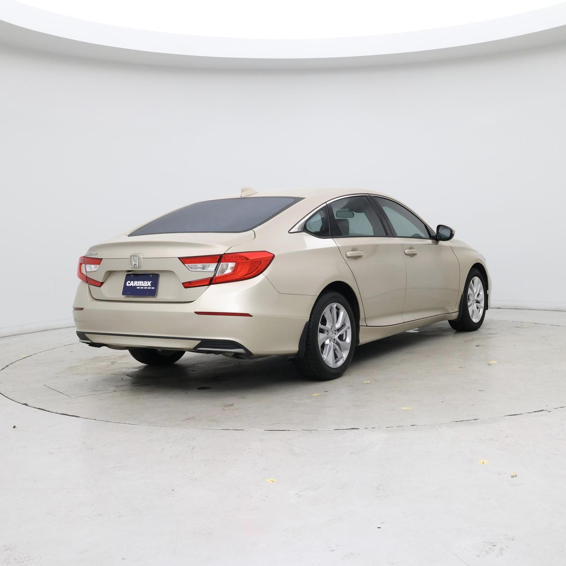 Thumbnail: 2018 Honda Accord - 8
