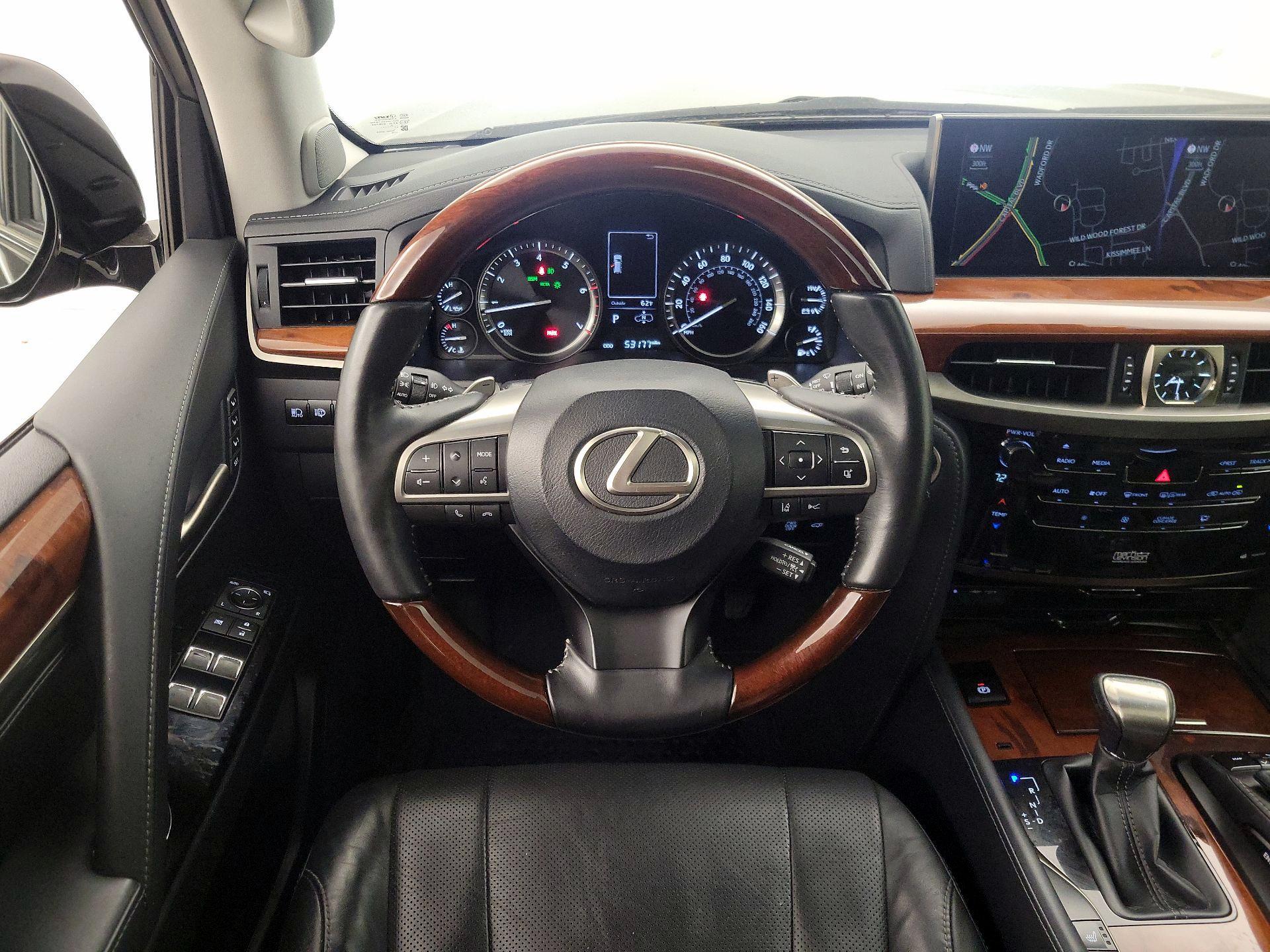 Thumbnail: 2020 Lexus LX - 10