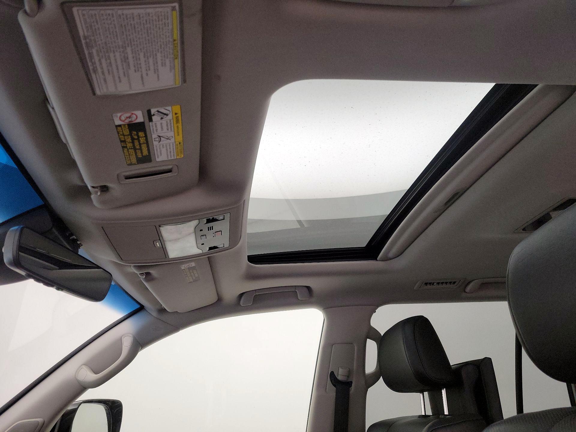 Thumbnail: 2020 Lexus LX - 20