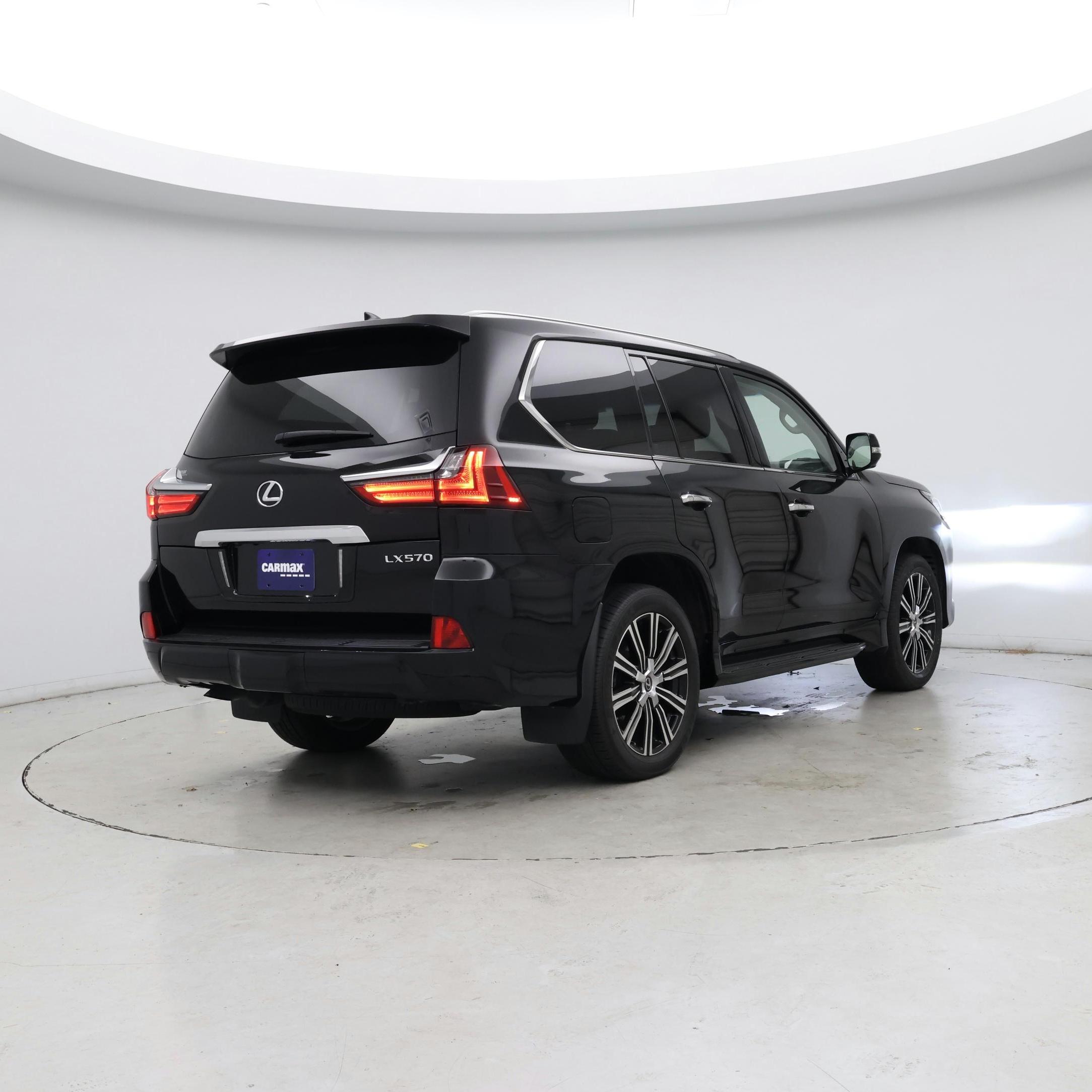 Thumbnail: 2020 Lexus LX - 8