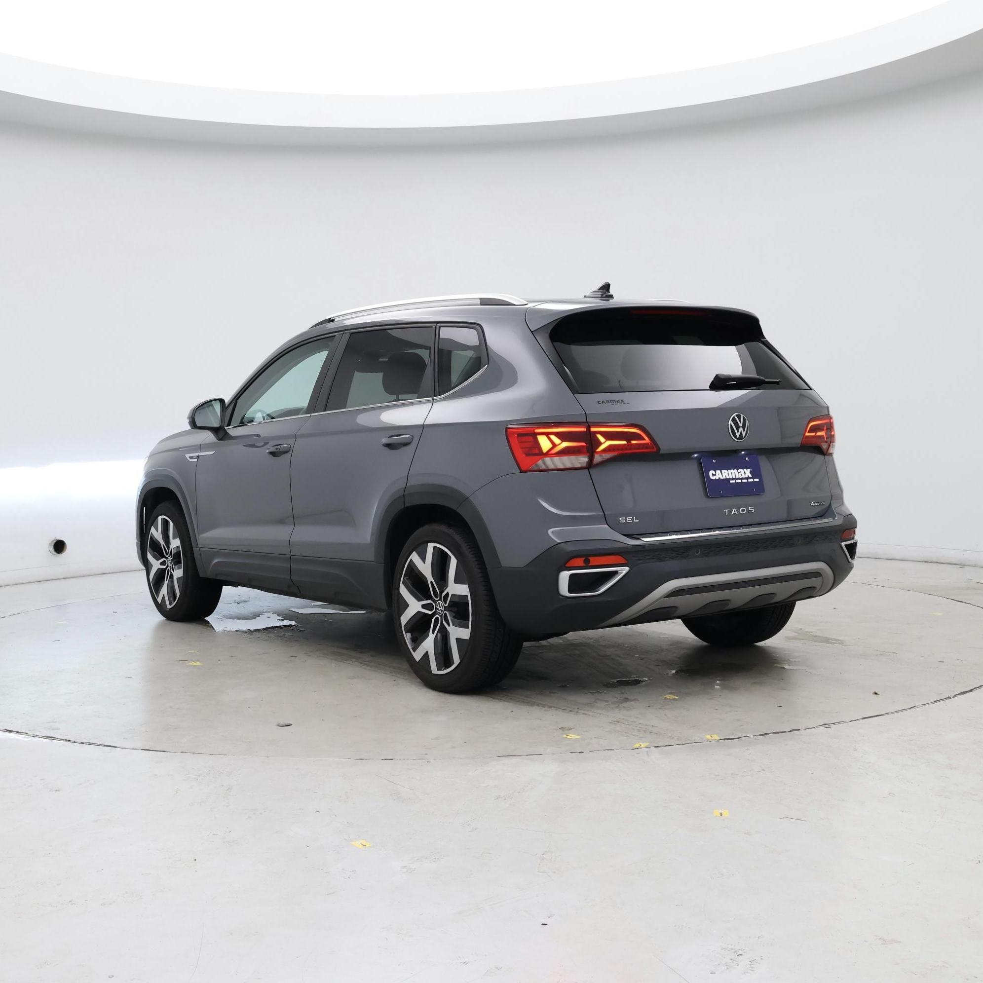 Thumbnail: 2022 Volkswagen Taos - 2