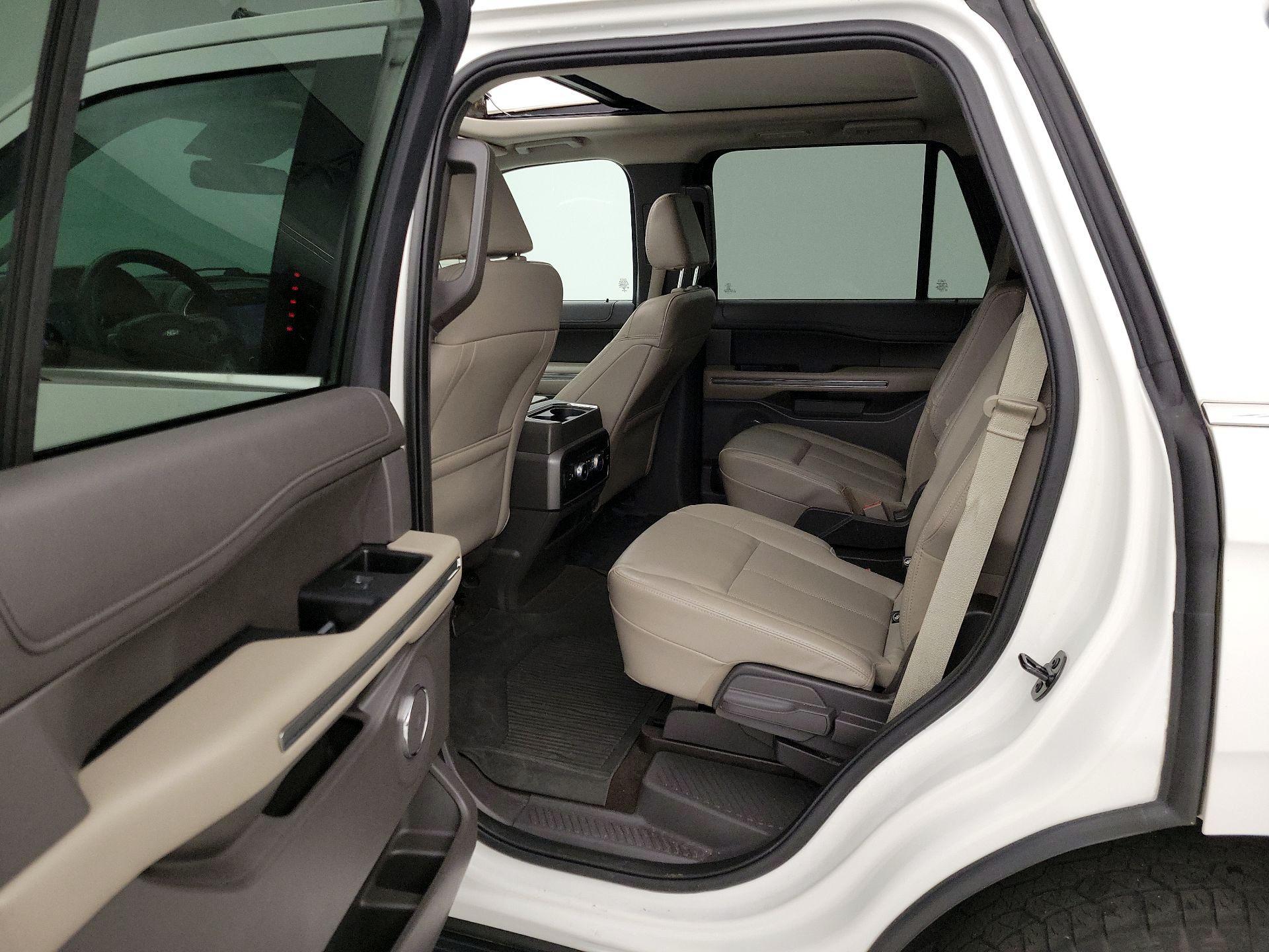 Thumbnail: 2021 Ford Expedition - 20