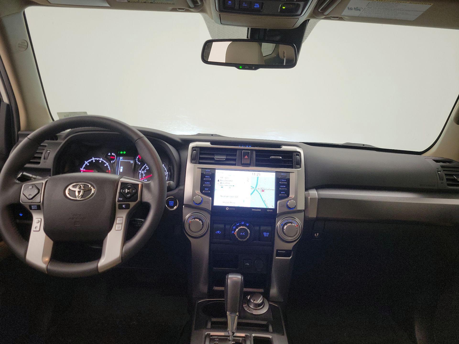 Thumbnail: 2021 Toyota 4Runner - 9