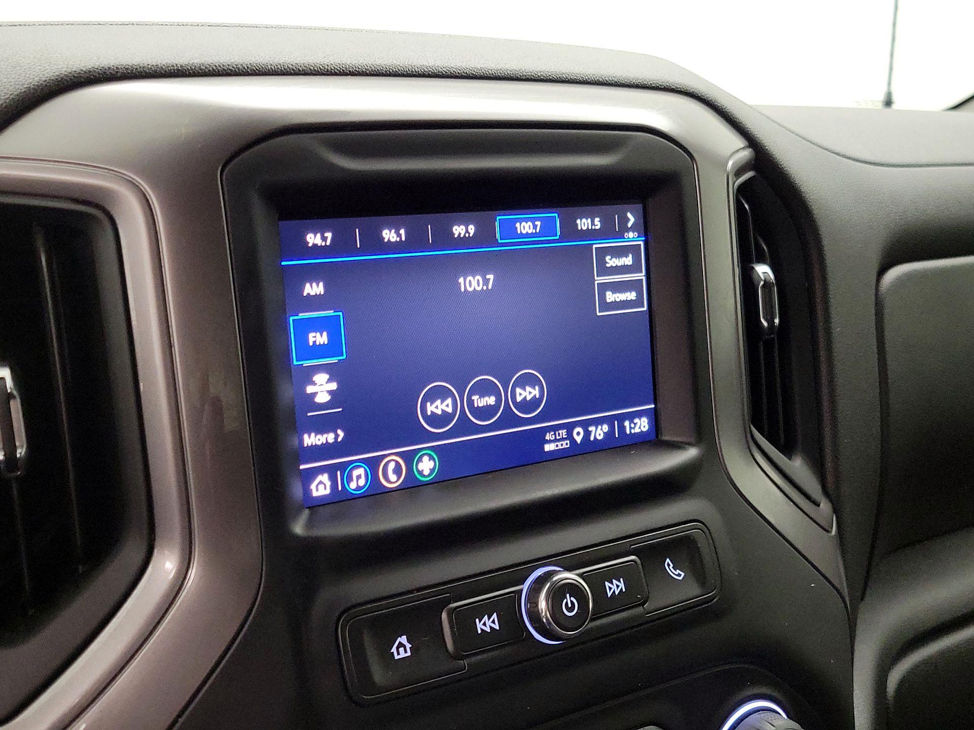 Thumbnail: 2022 Chevrolet Silverado 1500 - 15