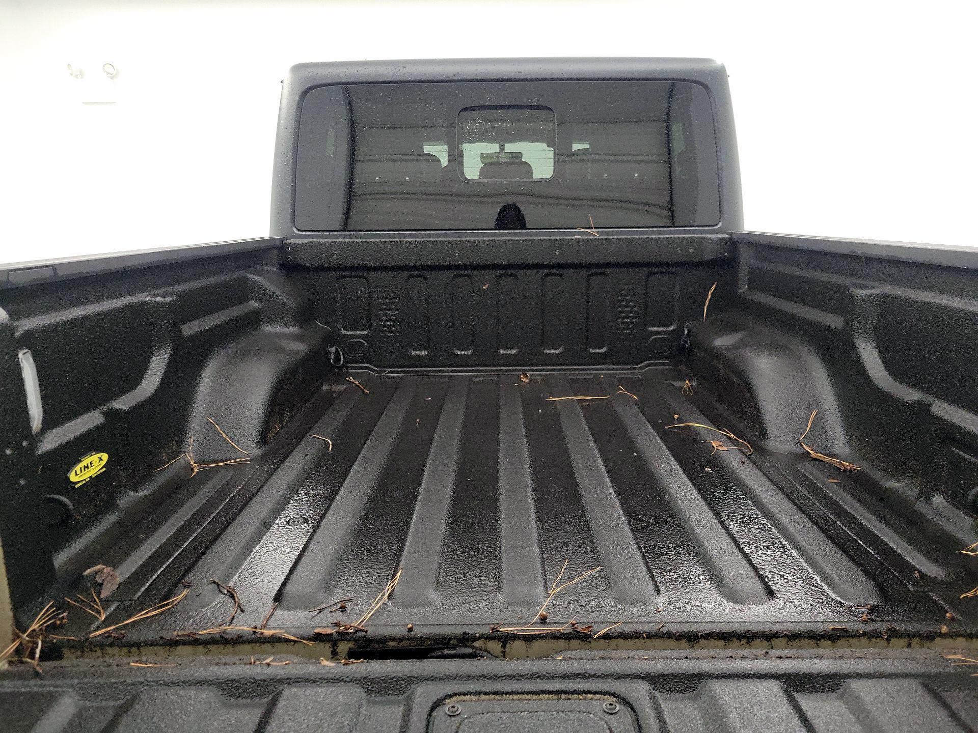 Thumbnail: 2020 Jeep Gladiator - 19