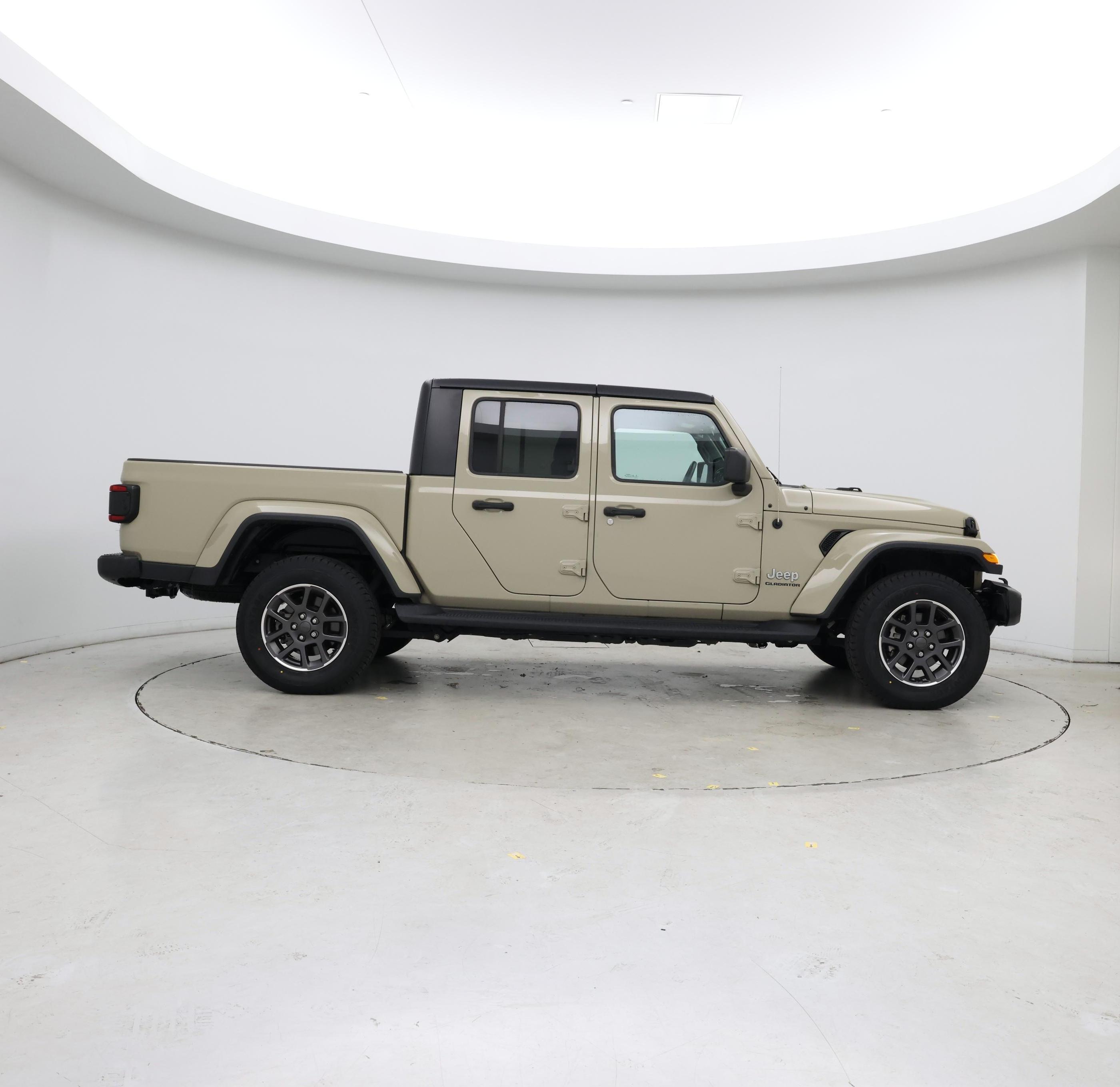 Thumbnail: 2020 Jeep Gladiator - 7