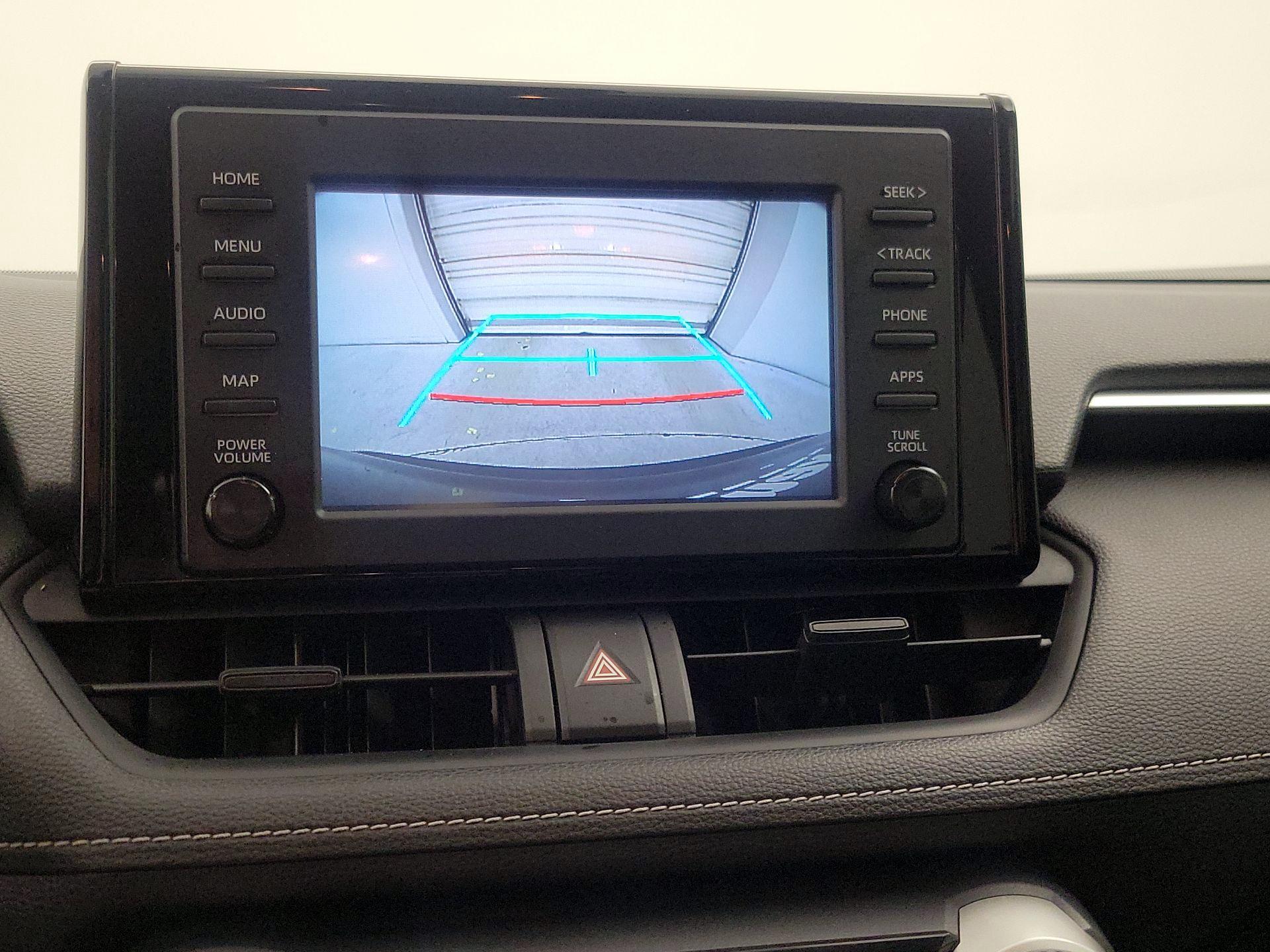 Thumbnail: 2019 Toyota RAV4 - 14